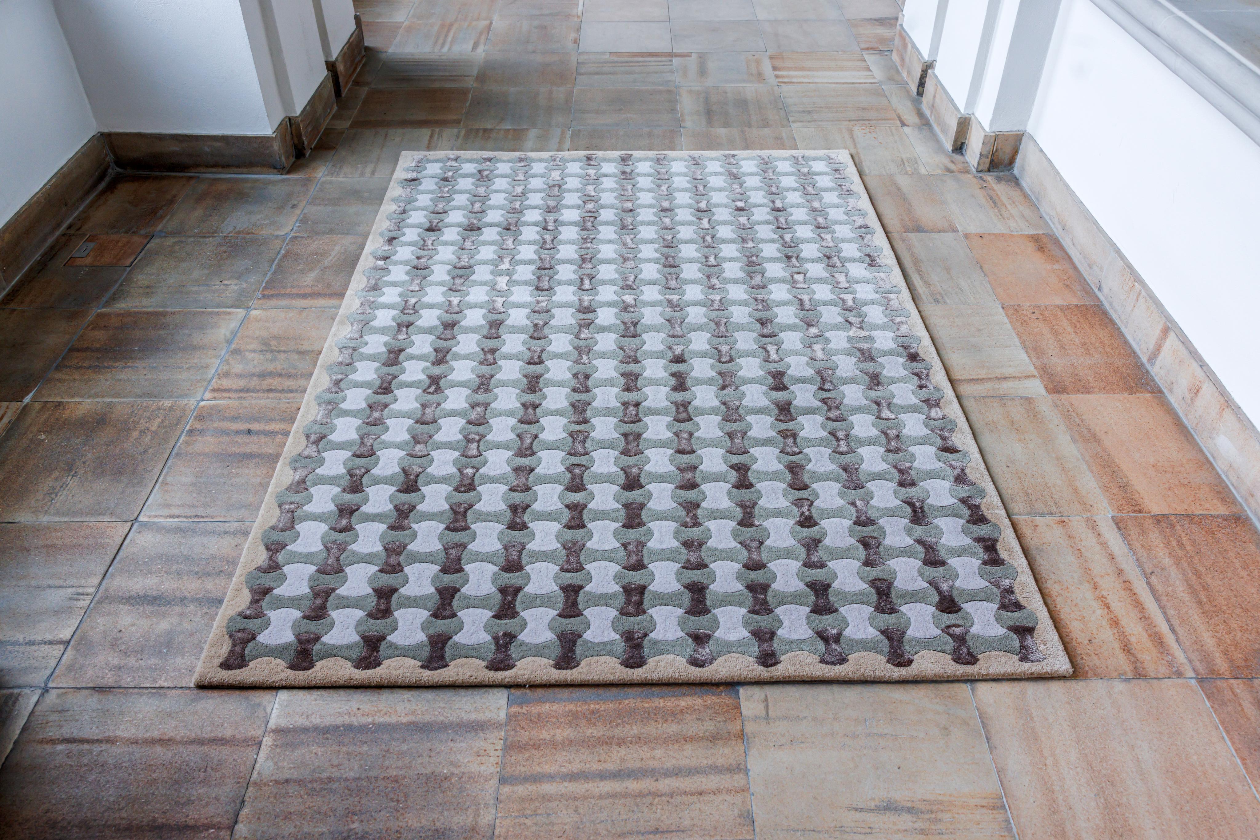 SCALLOP olive rug with gray and beige