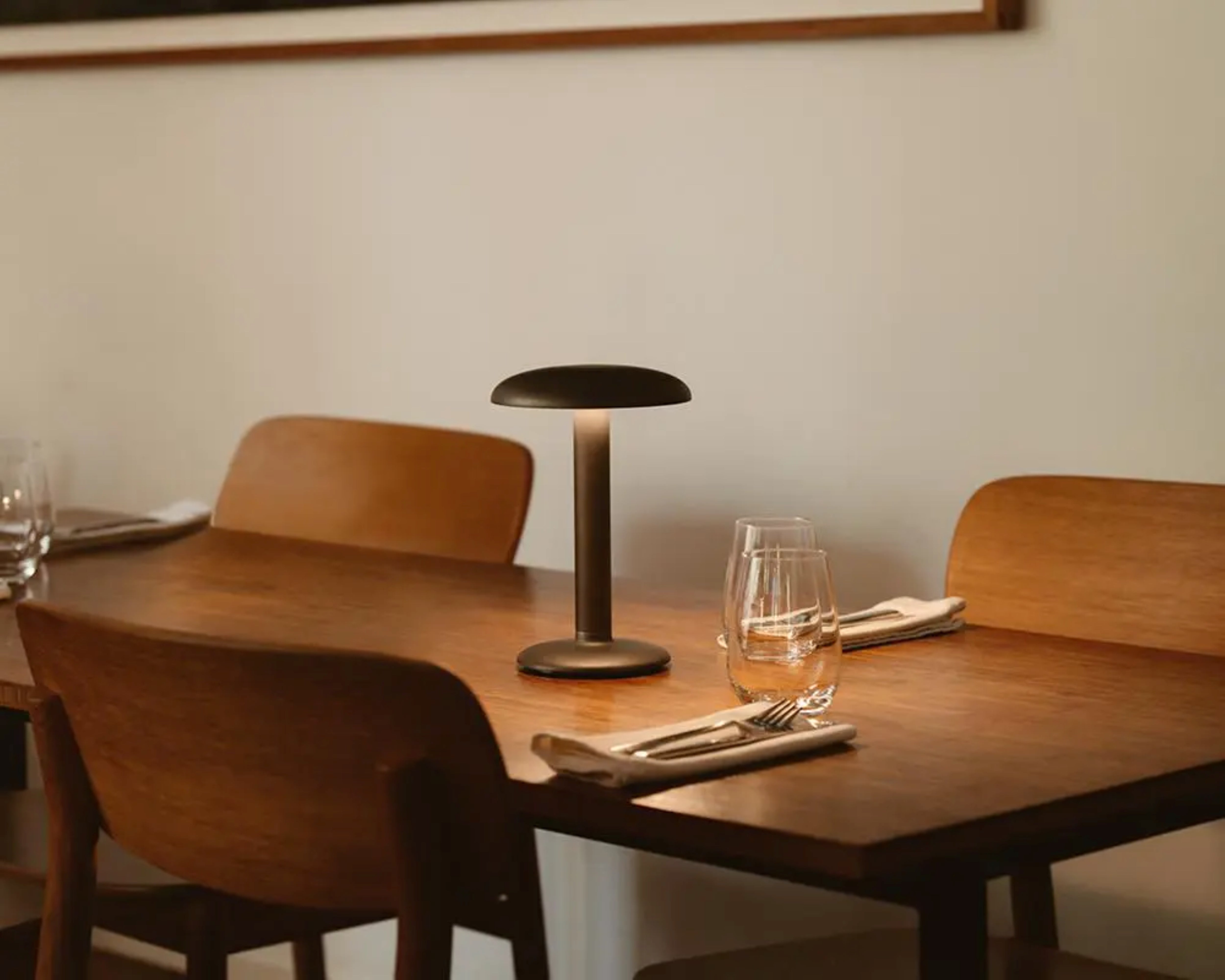 Přenosná lampa GUSTAVE RESIDENTIAL hnědá