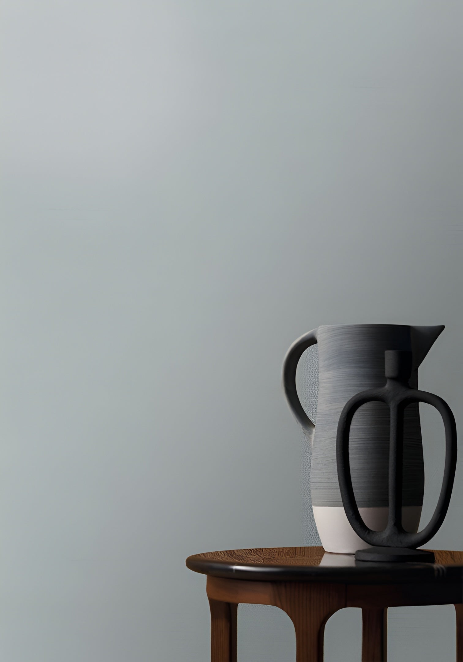 Smooth matte wallpaper with a pearlescent effect OCTA - NOIR/DORE dark brown with gold