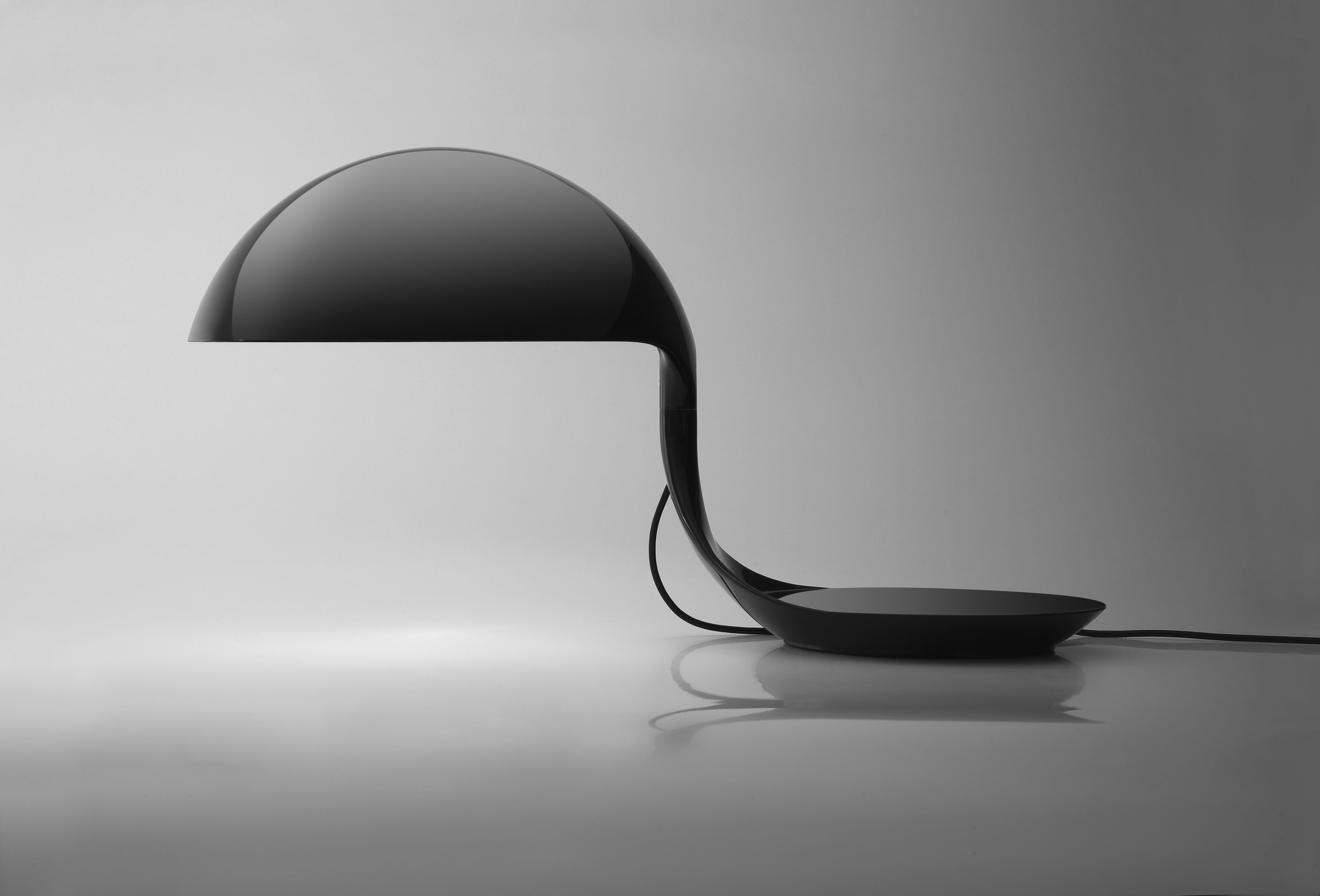 Stolní lampa COBRA lesklá černá