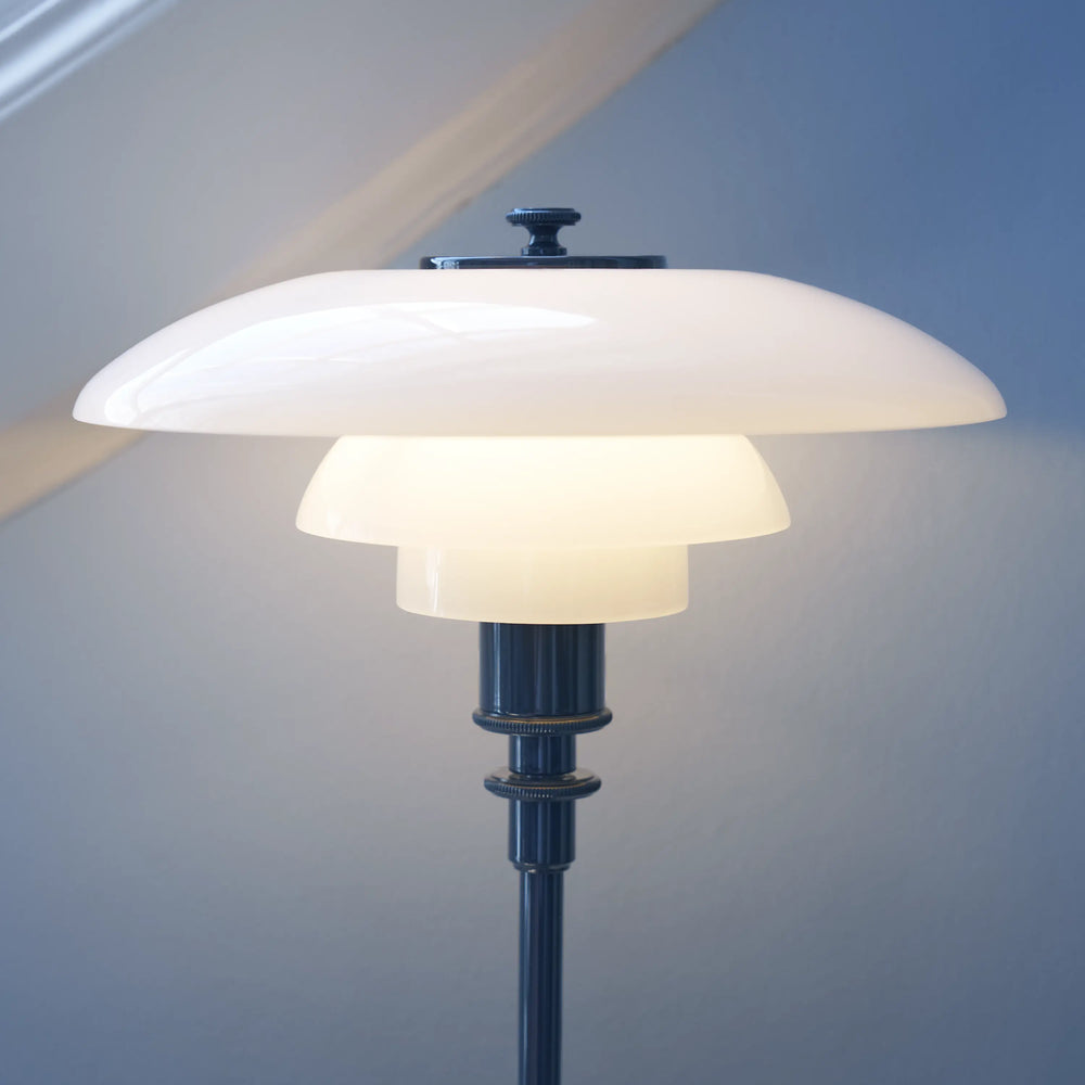 Lampa stolní PH 2/1 bílá s modrou základnou