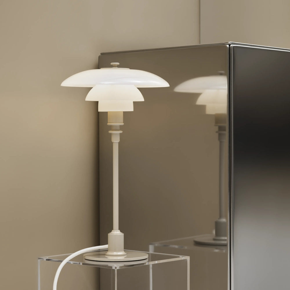 Stolní lampa PH 2/1 bílá s béžovým podstavcem