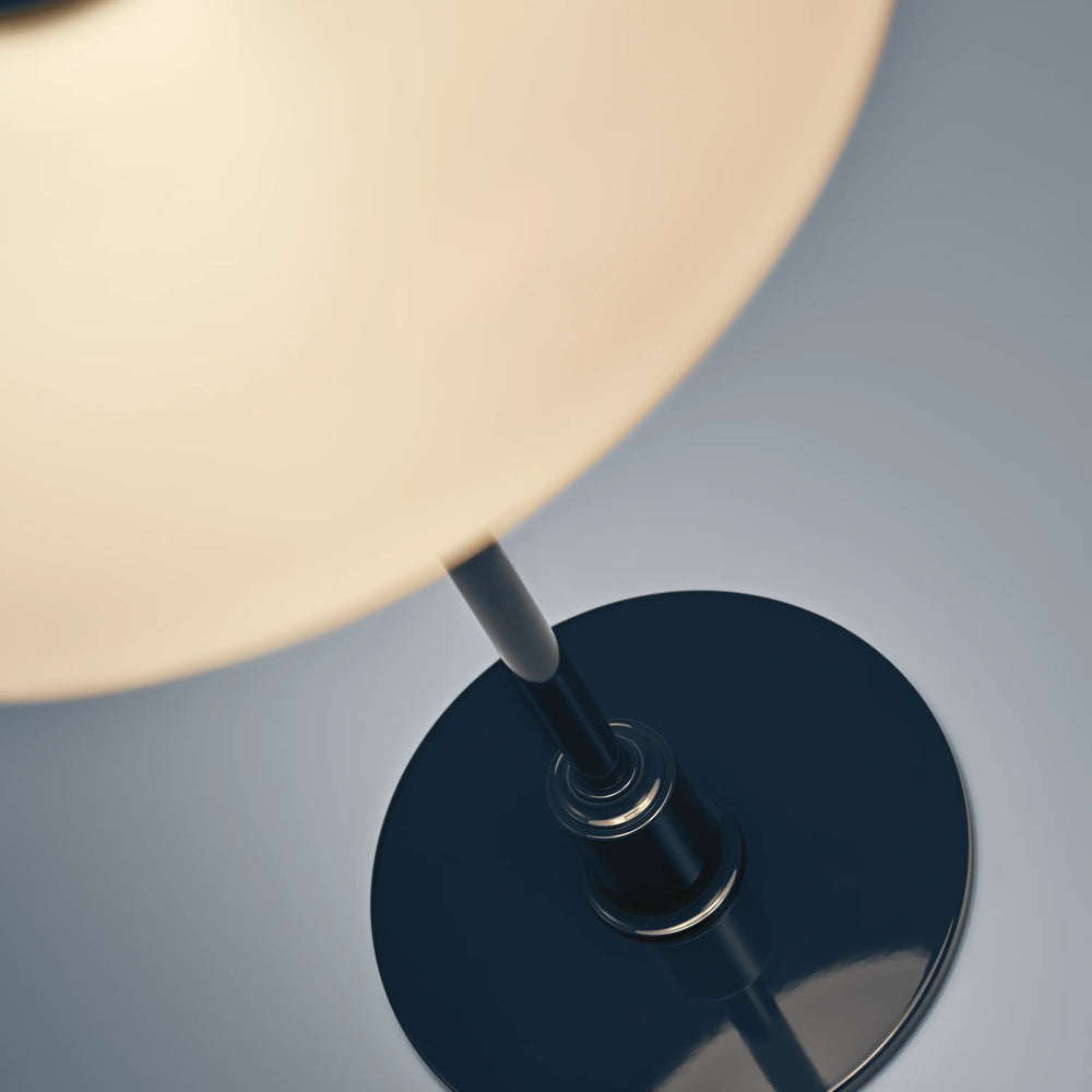 Lampa stolní PH 2/1 bílá s modrou základnou