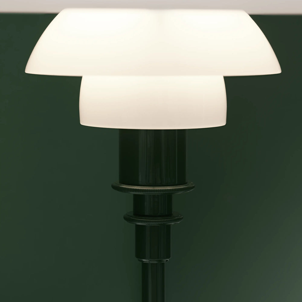 Stolní lampa PH 2/1 bílá s tmavě zeleným podstavcem