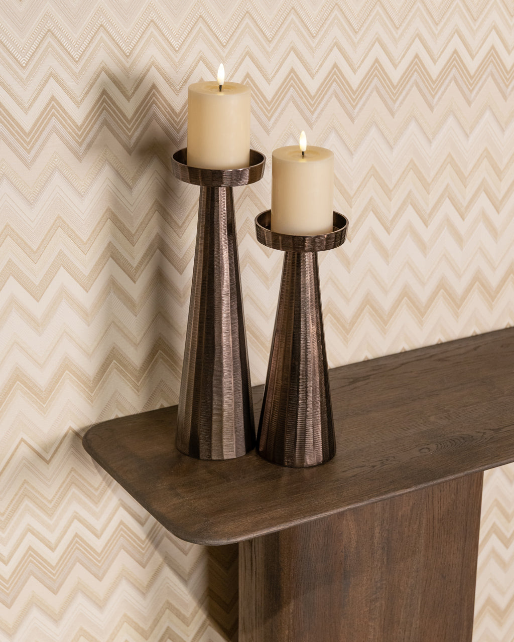 CASTELLO Console in Brown