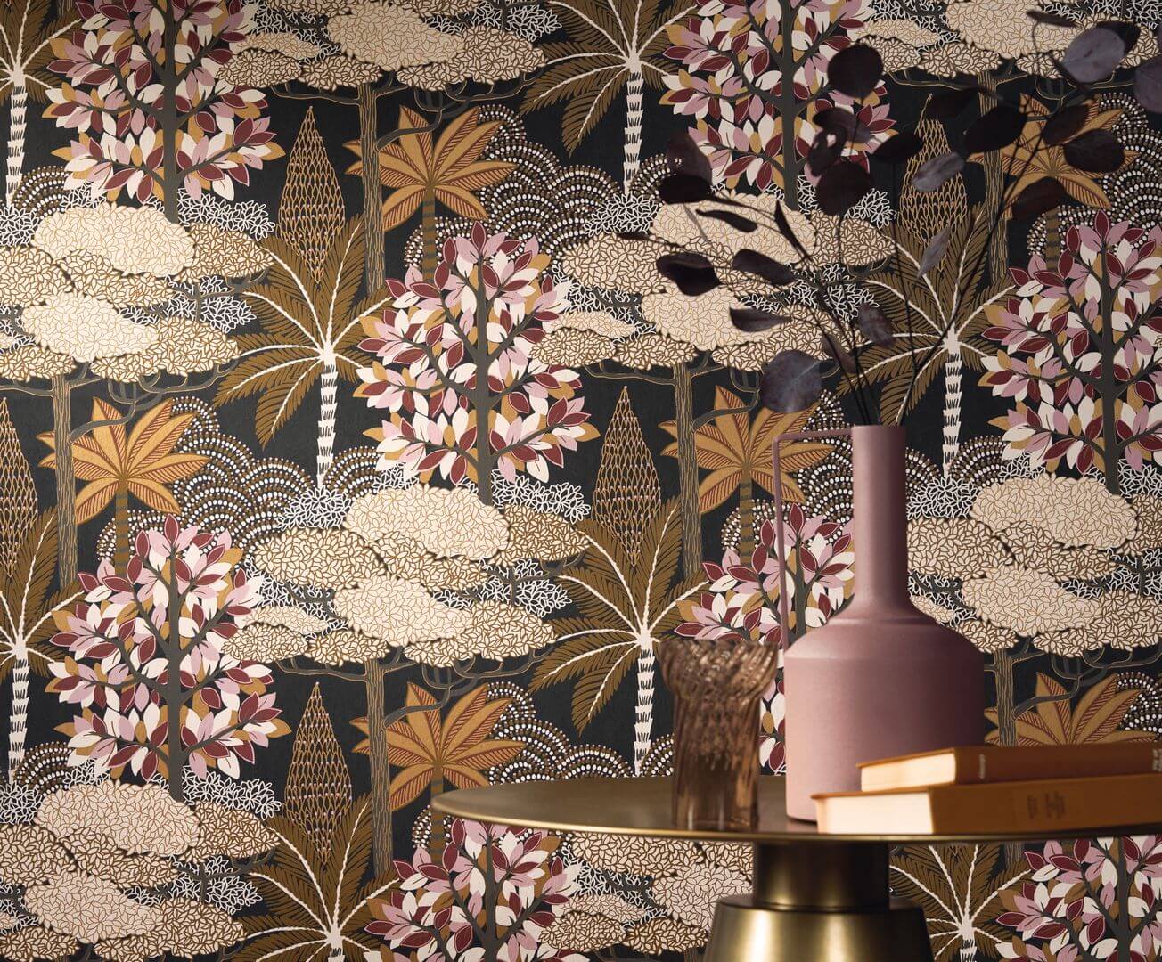 Metallic Wallpaper with Plant Motif MARAKANDA - MARINE/DORE Navy Blue with Gold
