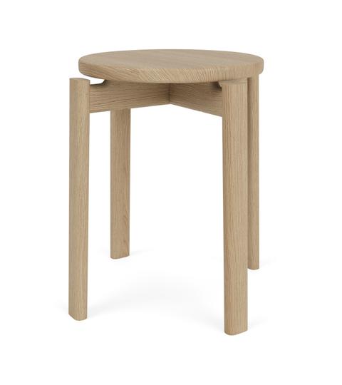 PASSAGE stool oak wood