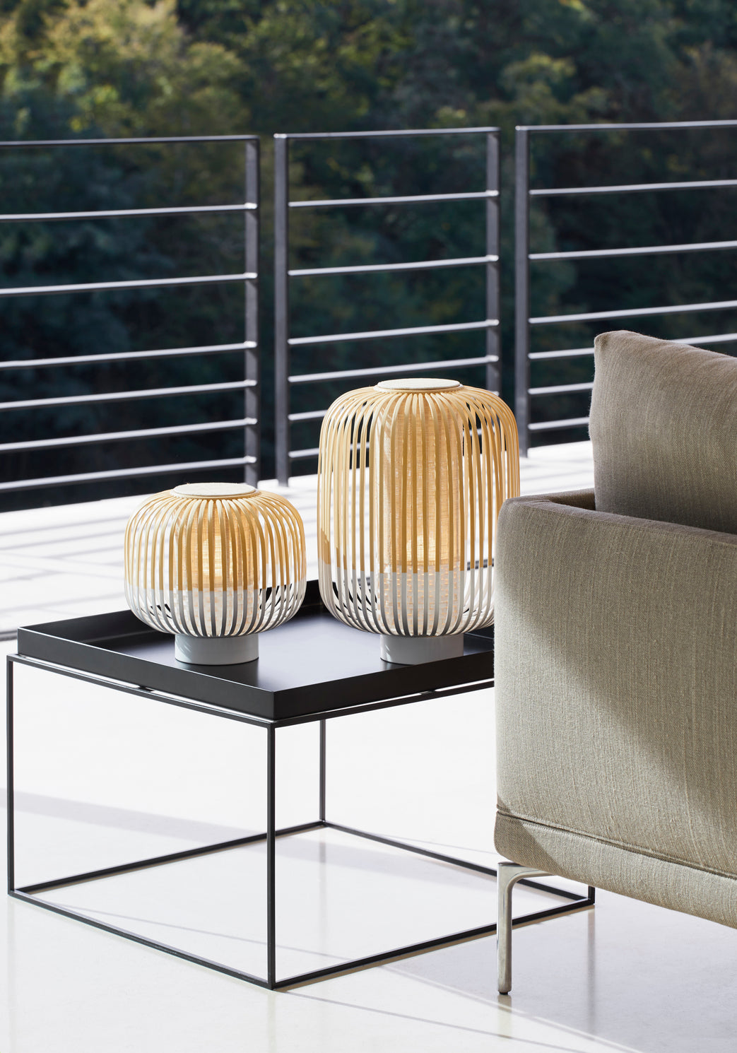 Stolní lampa BAMBOO bílá