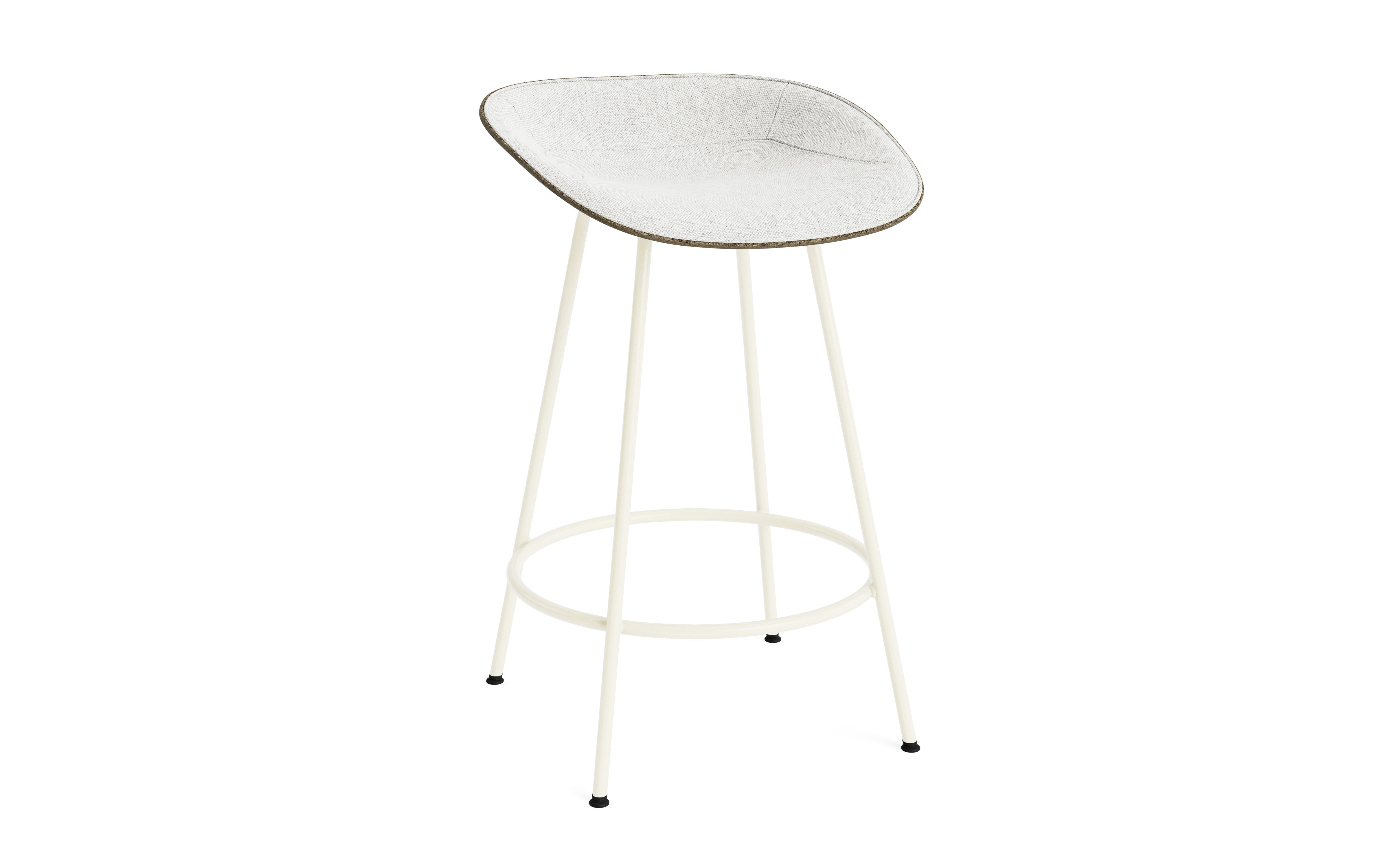 Upholsmotized bars of green mats with a cream base