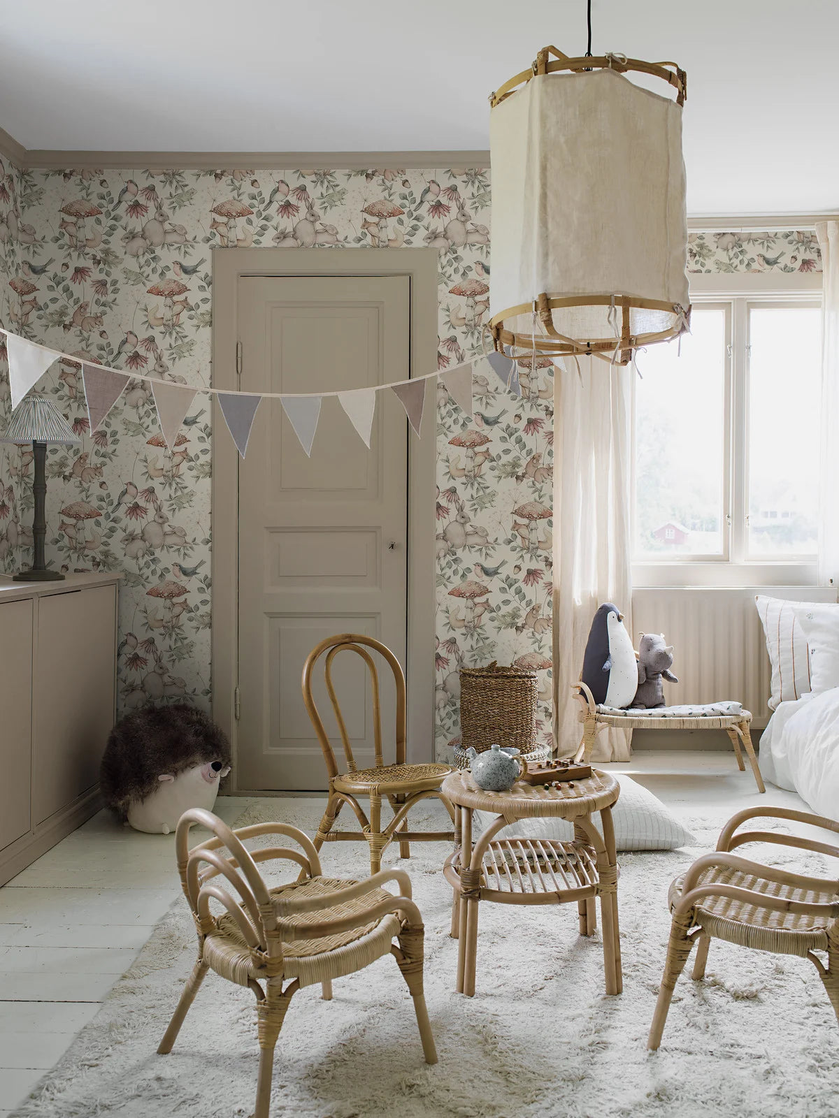 Dětská tapeta s motivem zvířat MINOU béžová