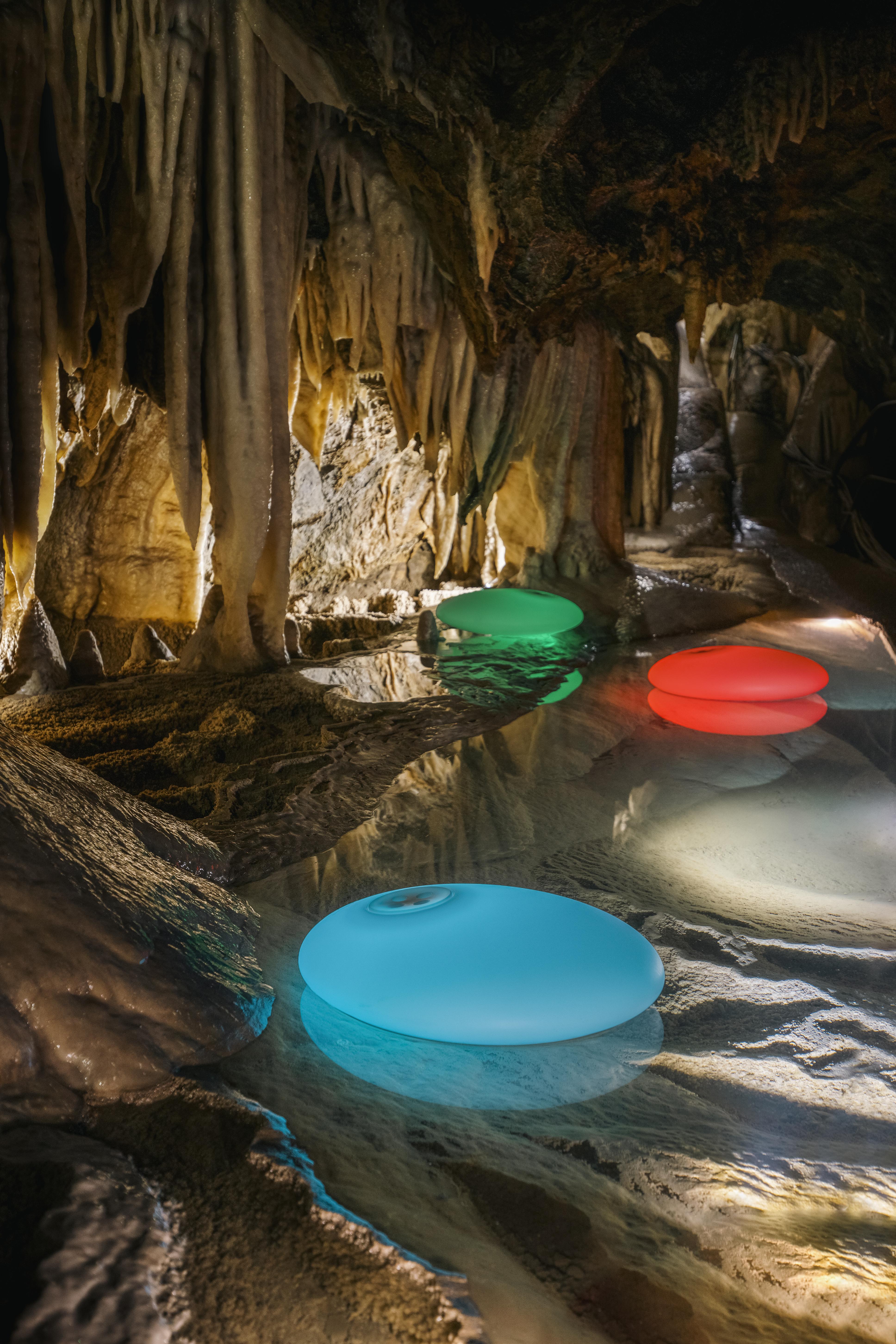 Zahradní podlahová lampa GLOUGLOU POL bílá