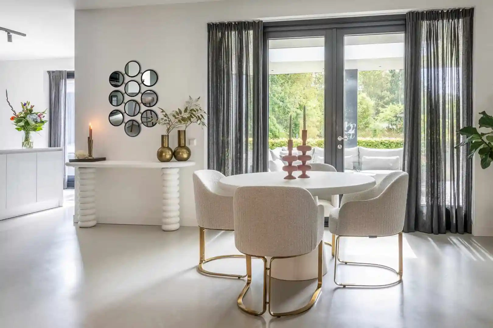 Konzole BLOOMSTONE bílá