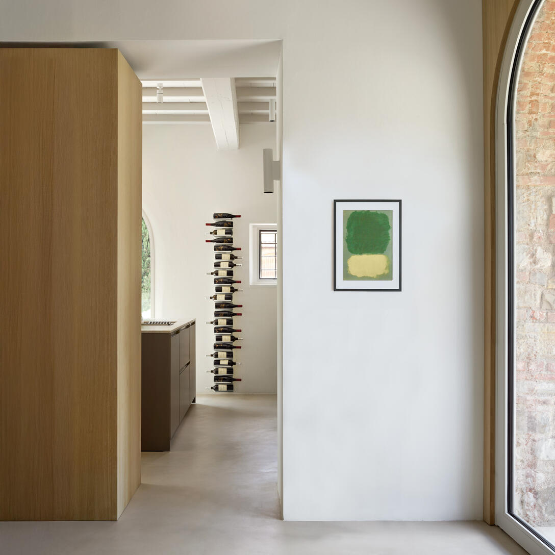 Závěsný stojan na víno PTOLOMEO VINO hnědý