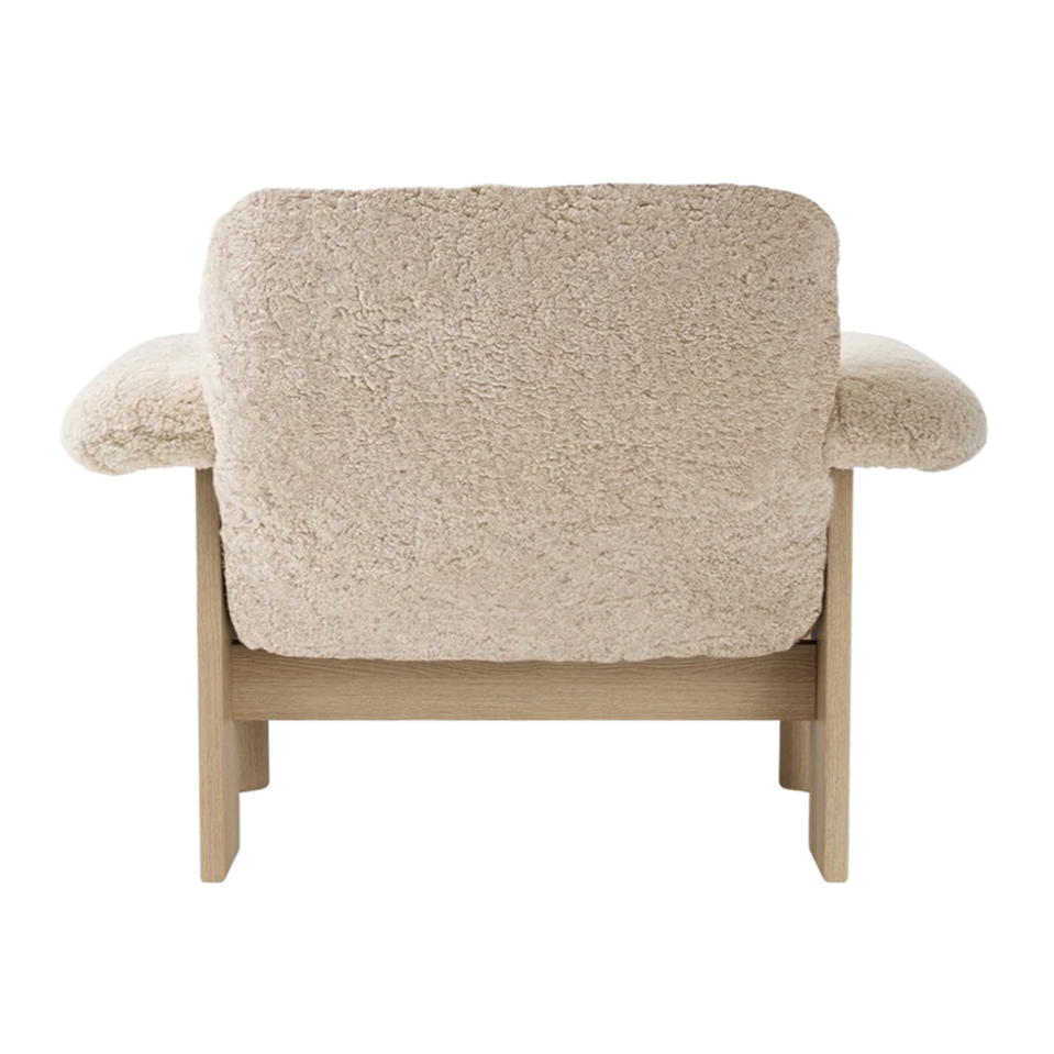 BRASILIA Armchair sheep leather with oak base