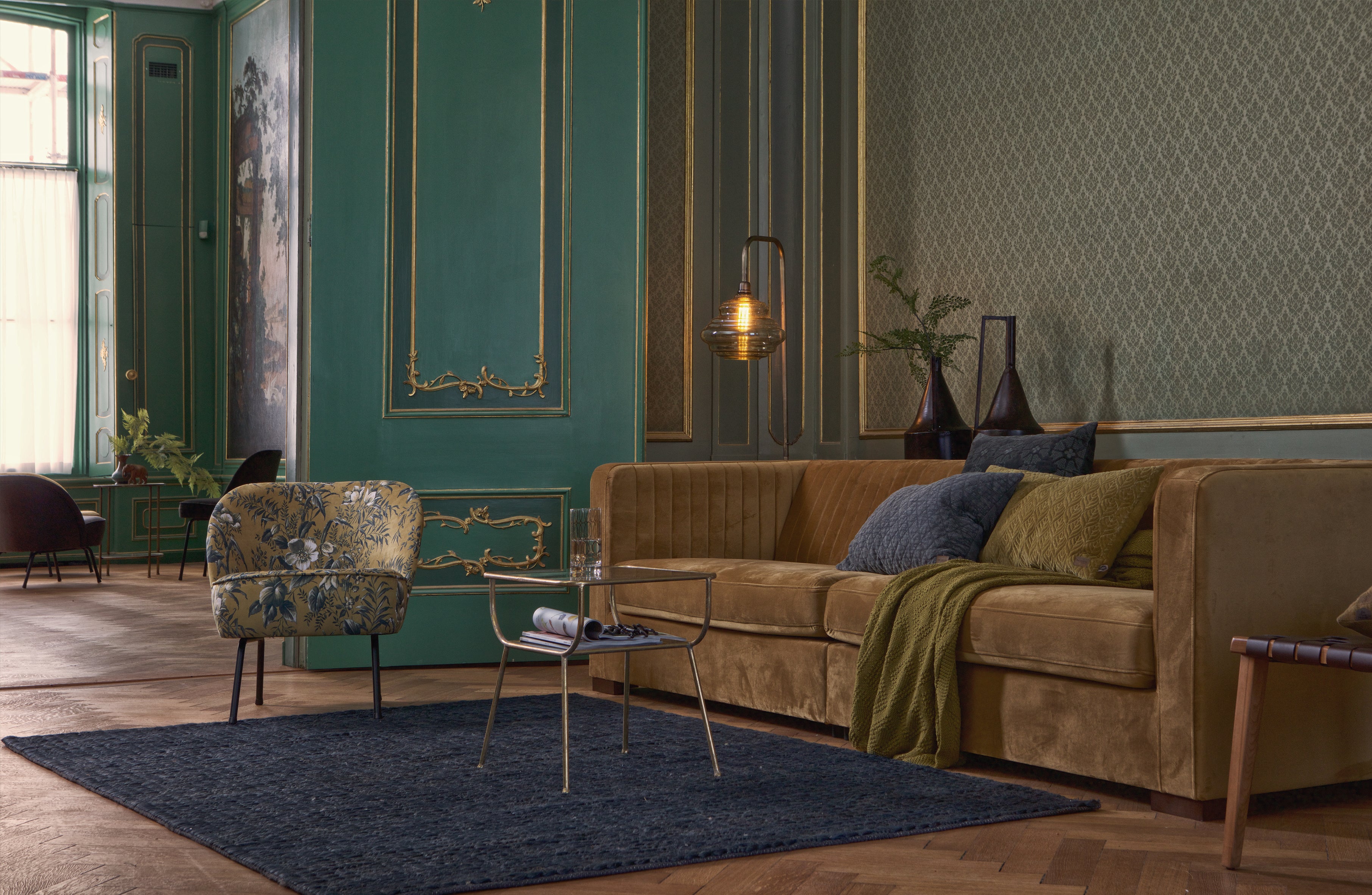 Amazing side table ancient brass with glass