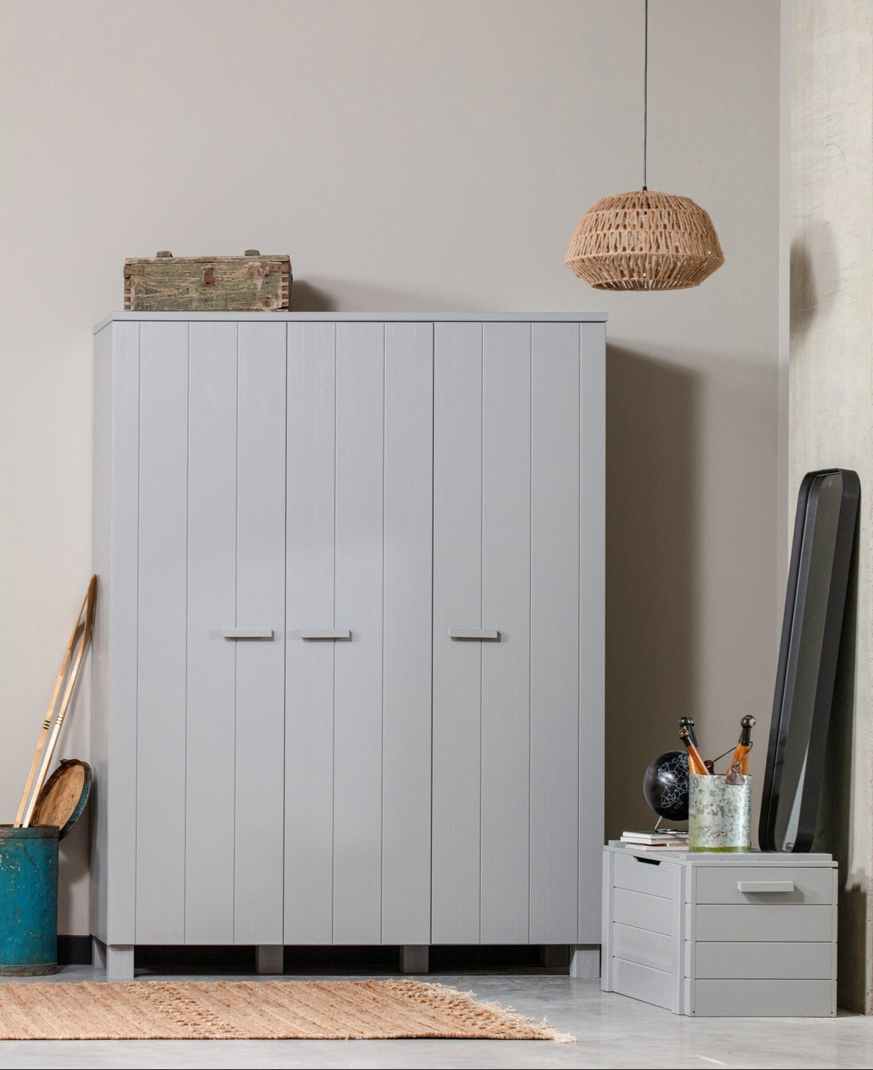 Lustr DOUTZEN černý