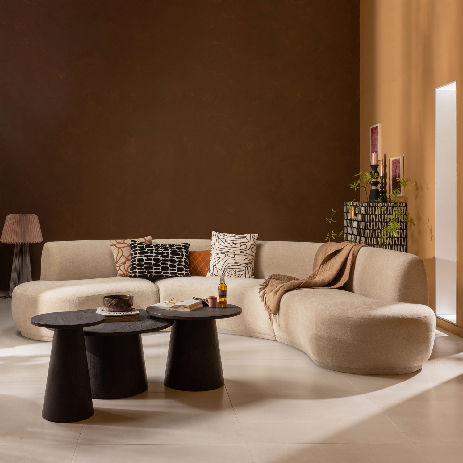 Maan brown coffee table