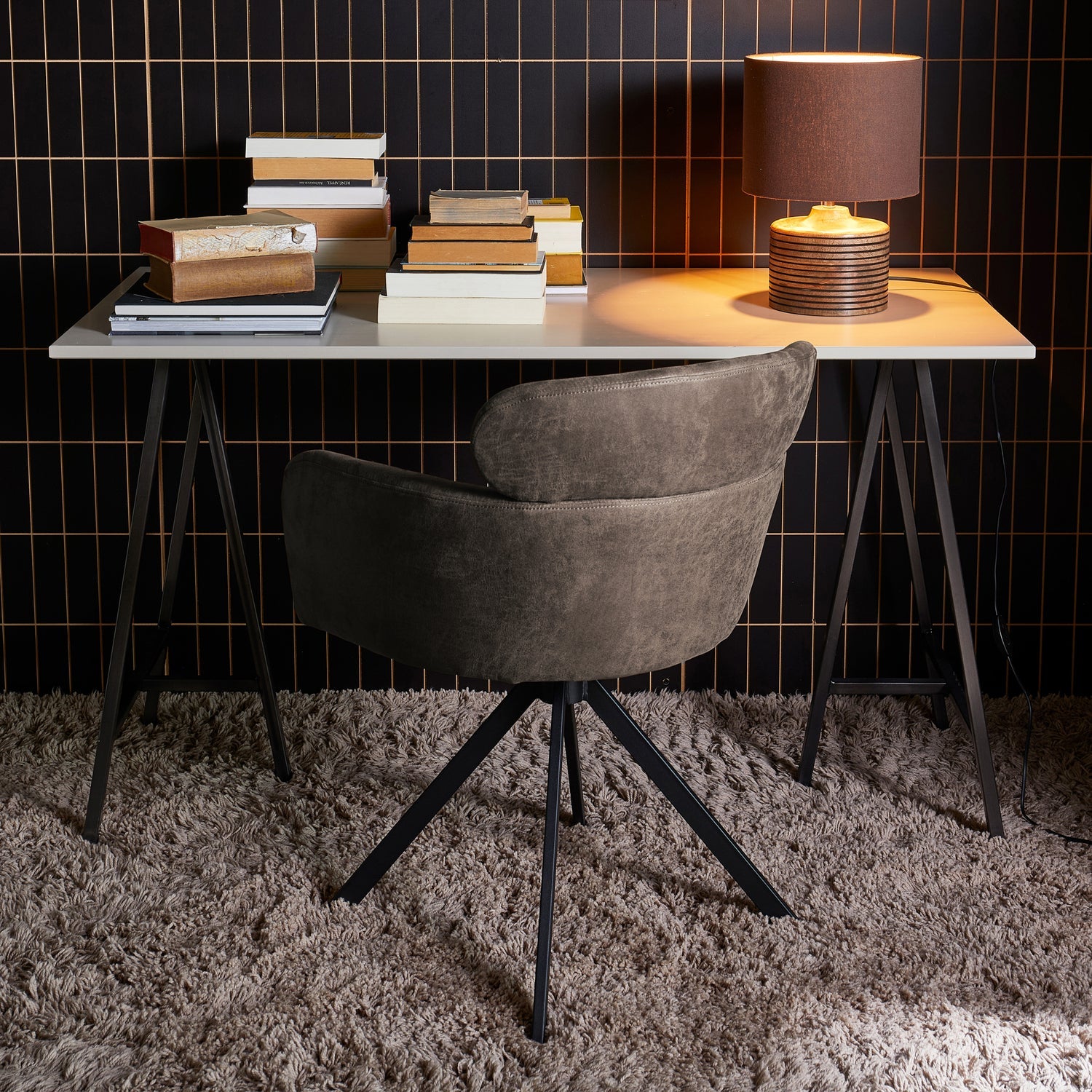 Otáčecí křeslo FENNE šedá ekokůže