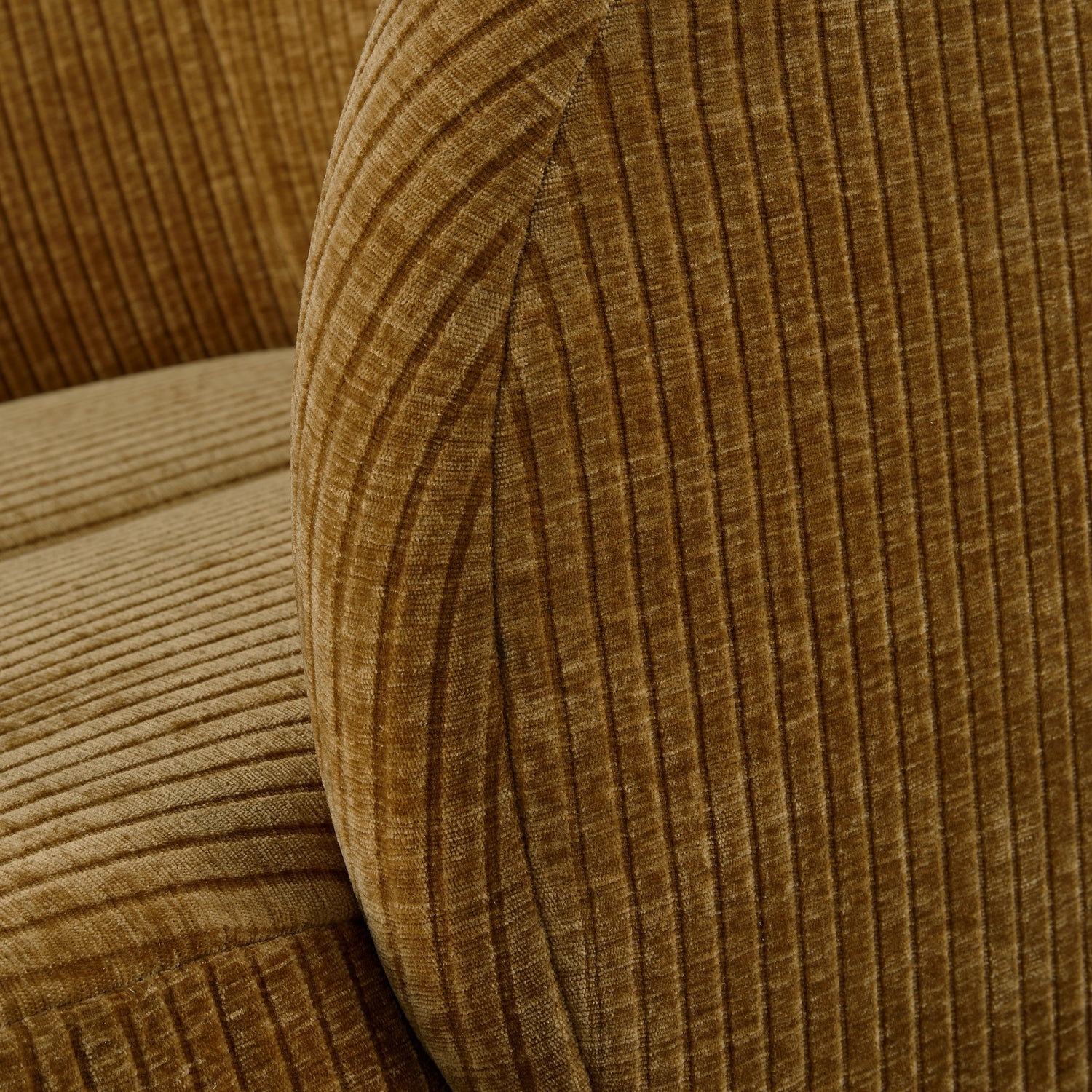MOJO swivel armchair dark honey corduroy