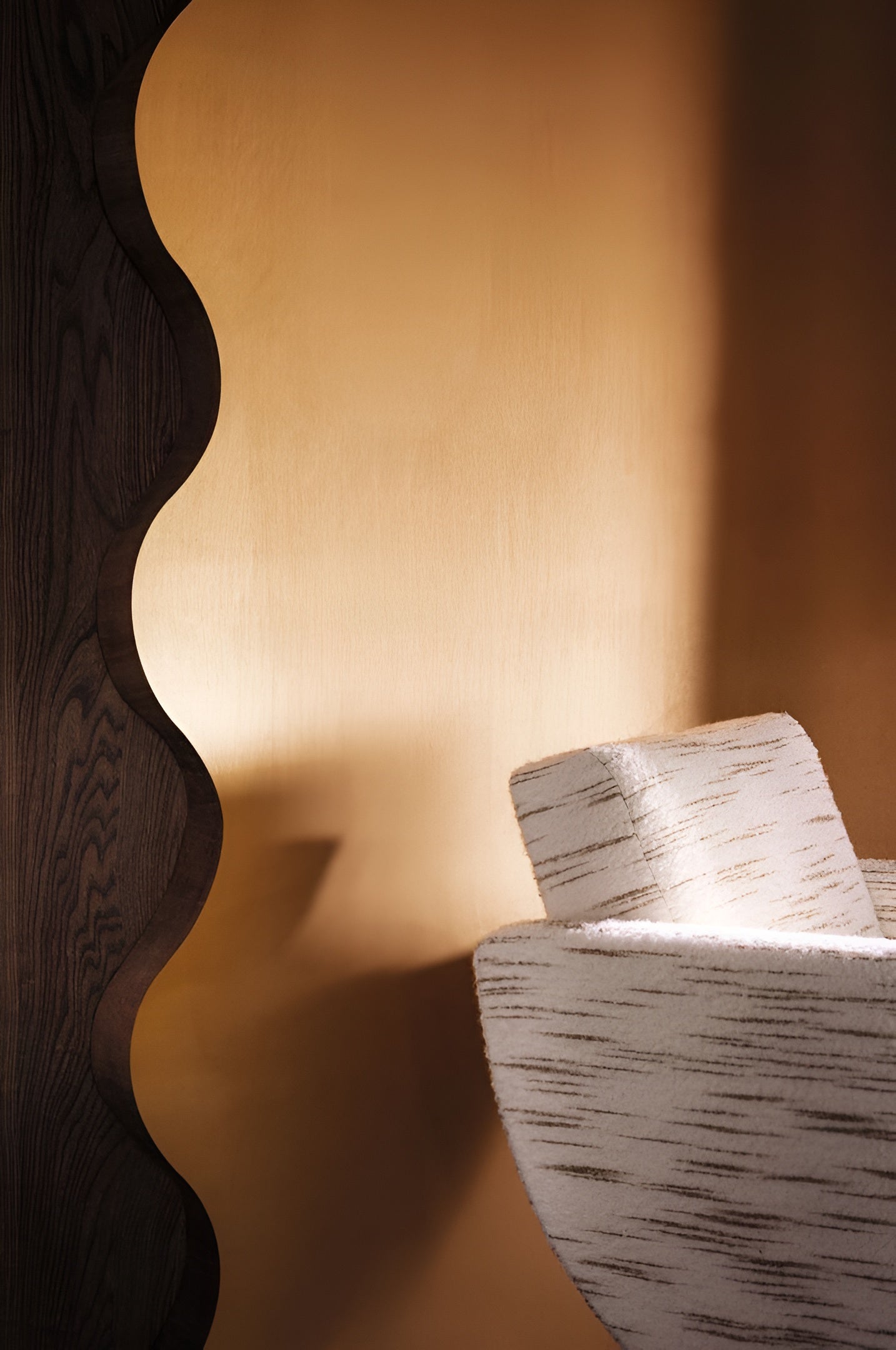 HESTIA Smooth Velvet Textile Wallpaper - Blush Powder Pink