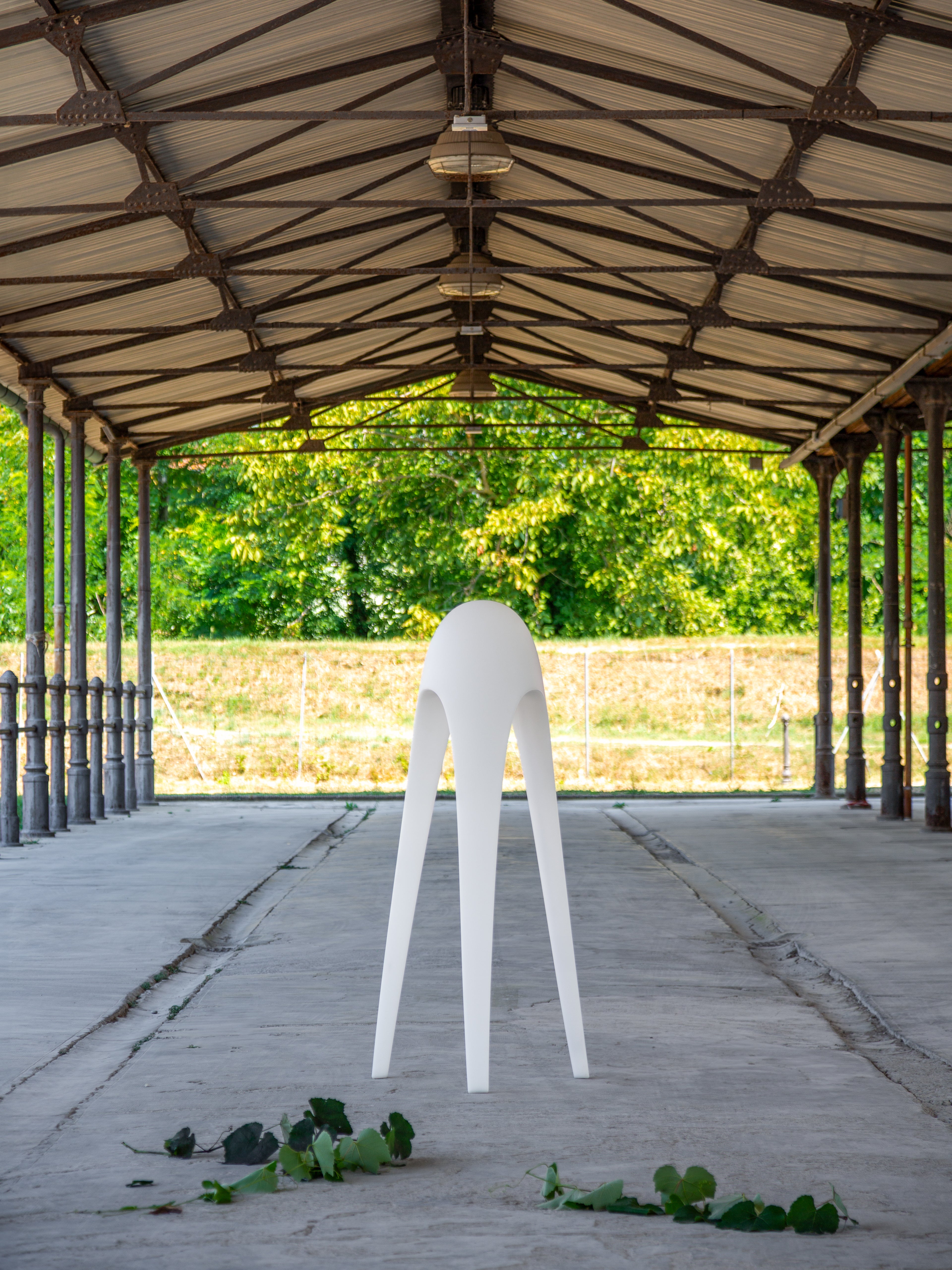 Lampa podłogowa zewnętrzna CYBORG BIG połyskujący biały