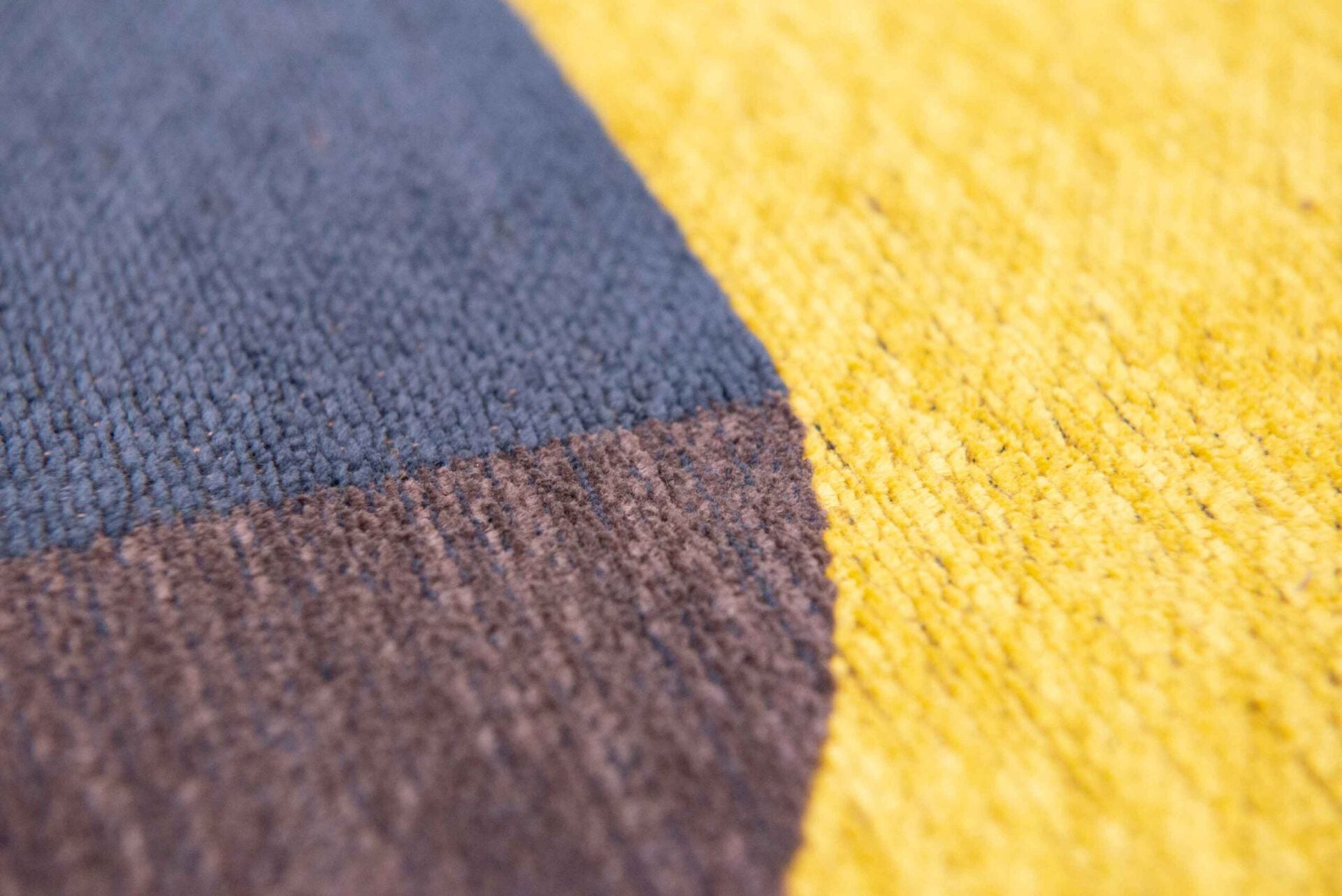 Koberec MODULE ŽLUTÝ MEYER žluto-hnědý