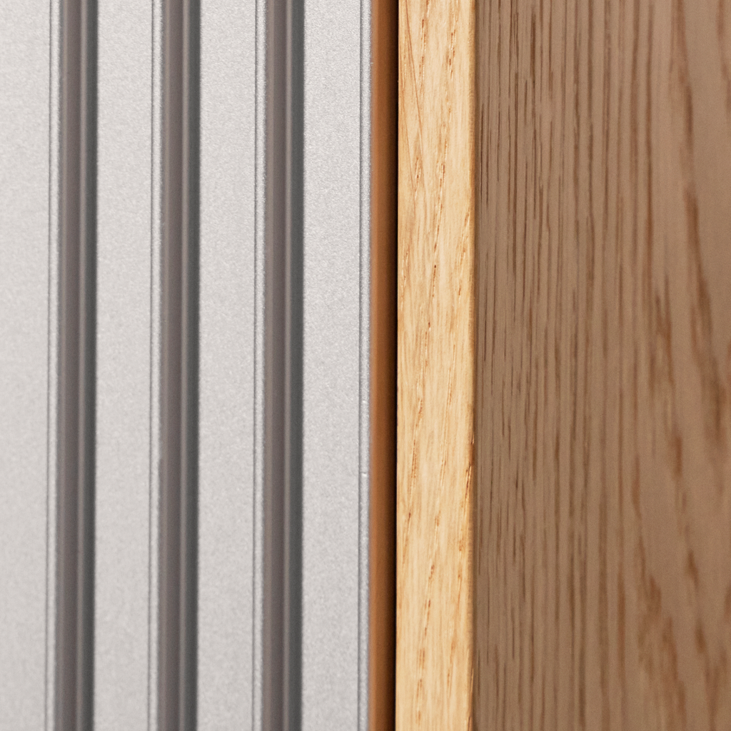 H4 Oak Veneer Cabinet