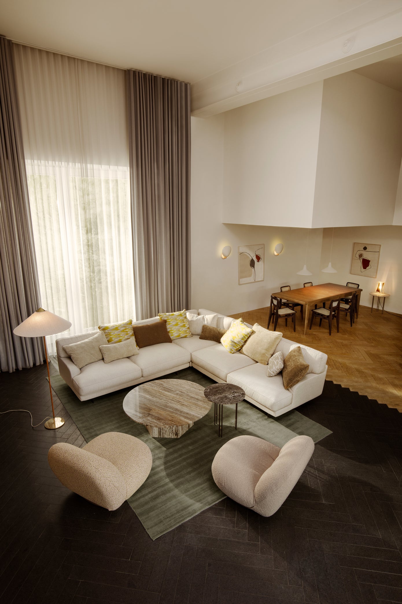 Dywan GUBI zielony z długim włosiem