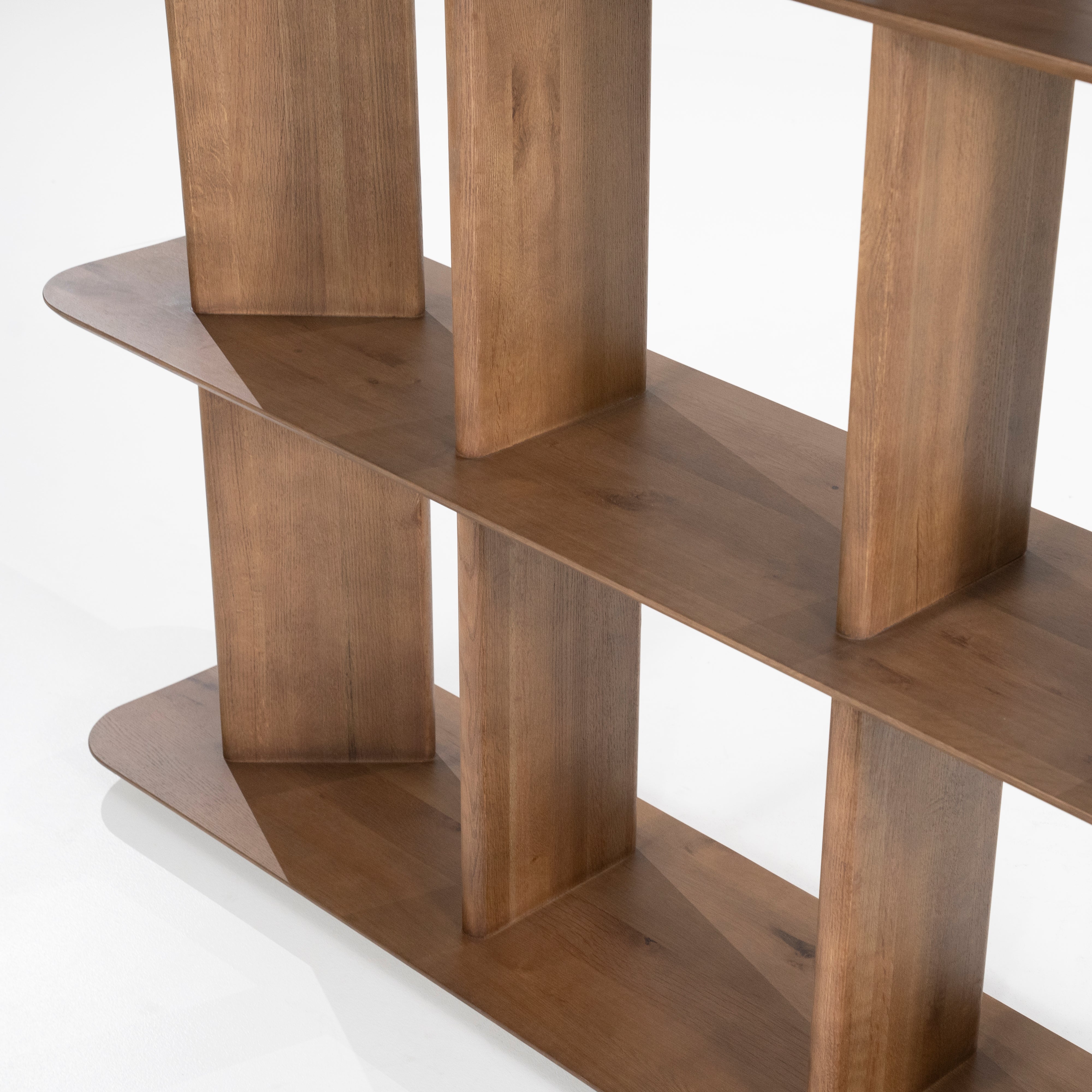 Regał TY ciemne drewno dębowe