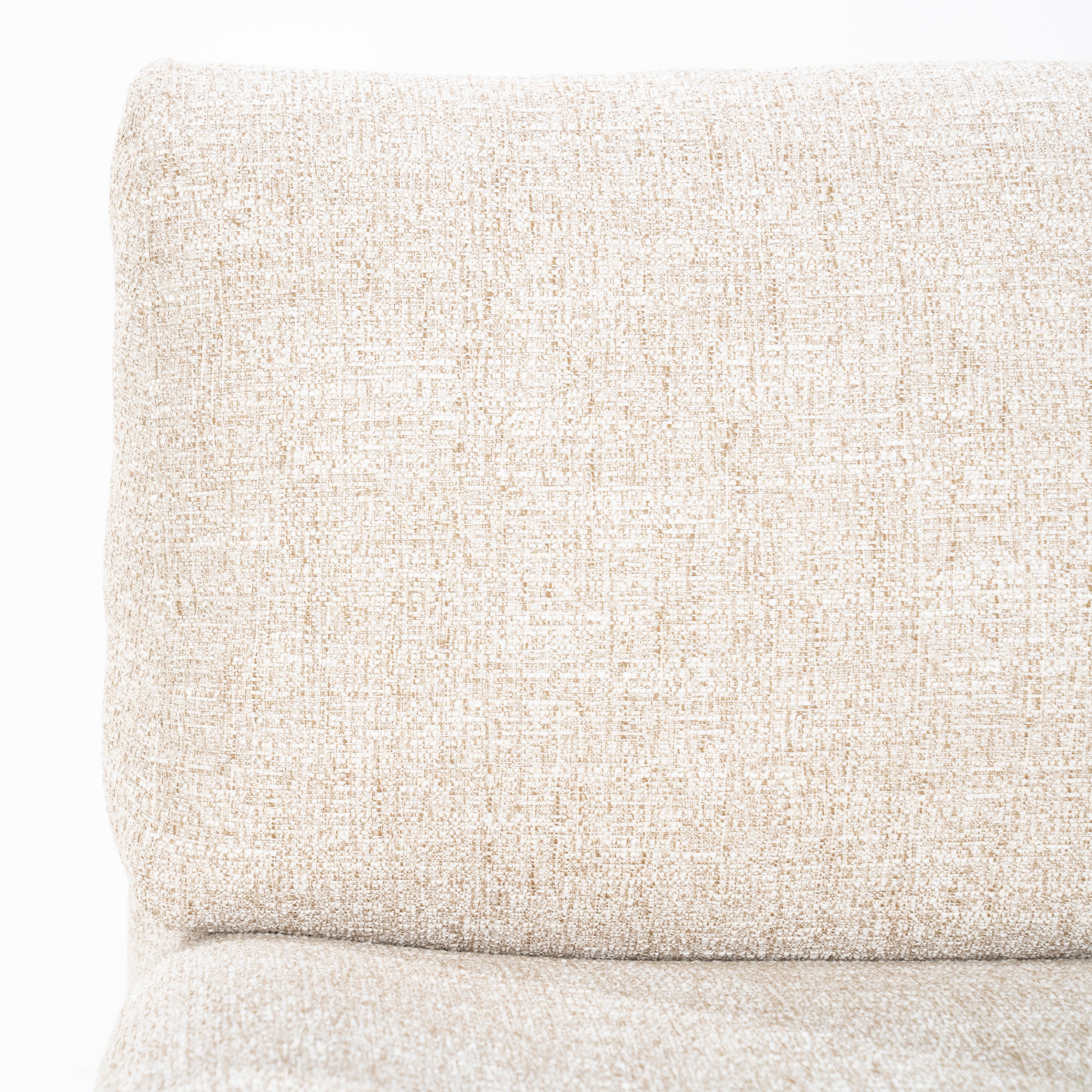 Fotel LUCIA jasnobeżowy