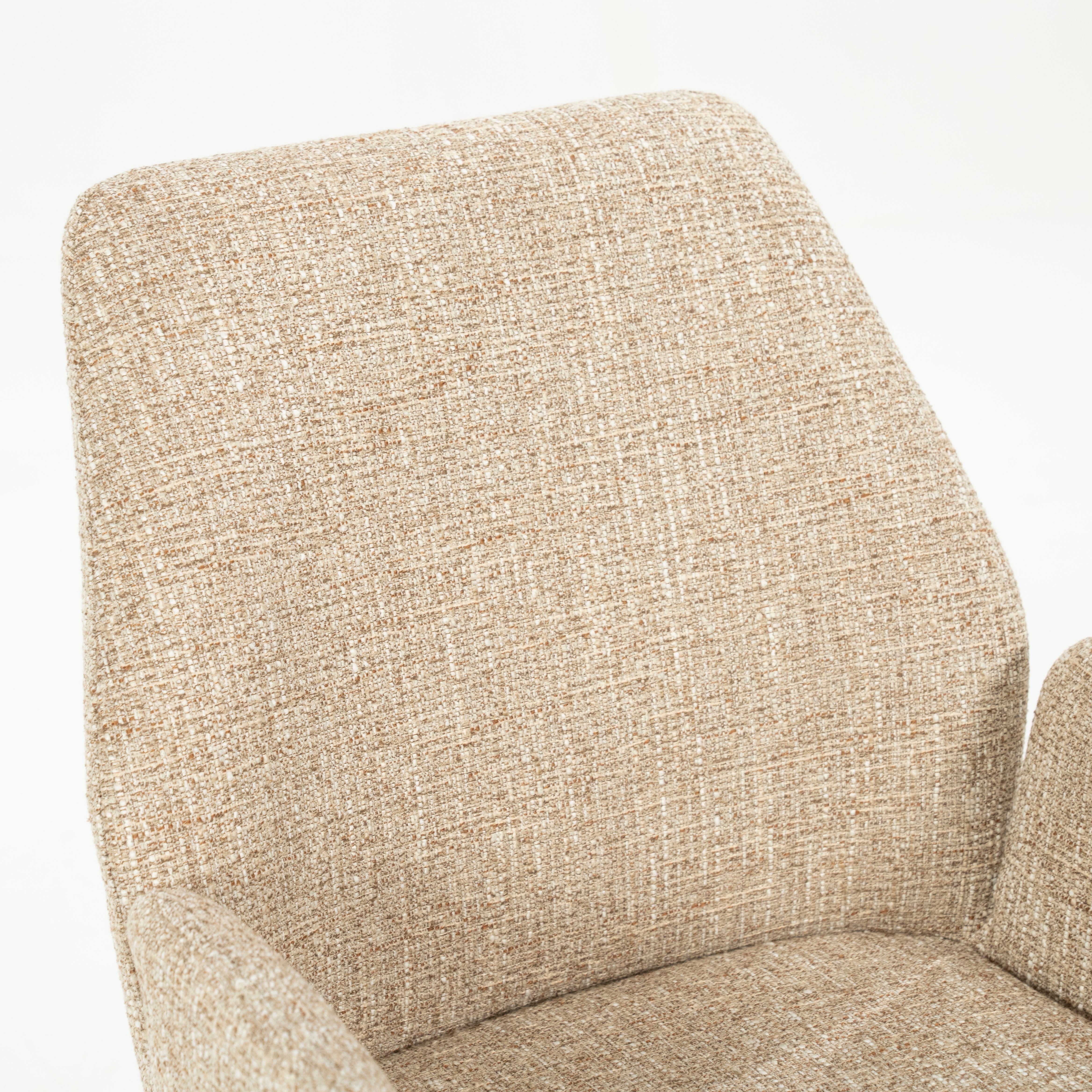 INDY taupe chair with black base