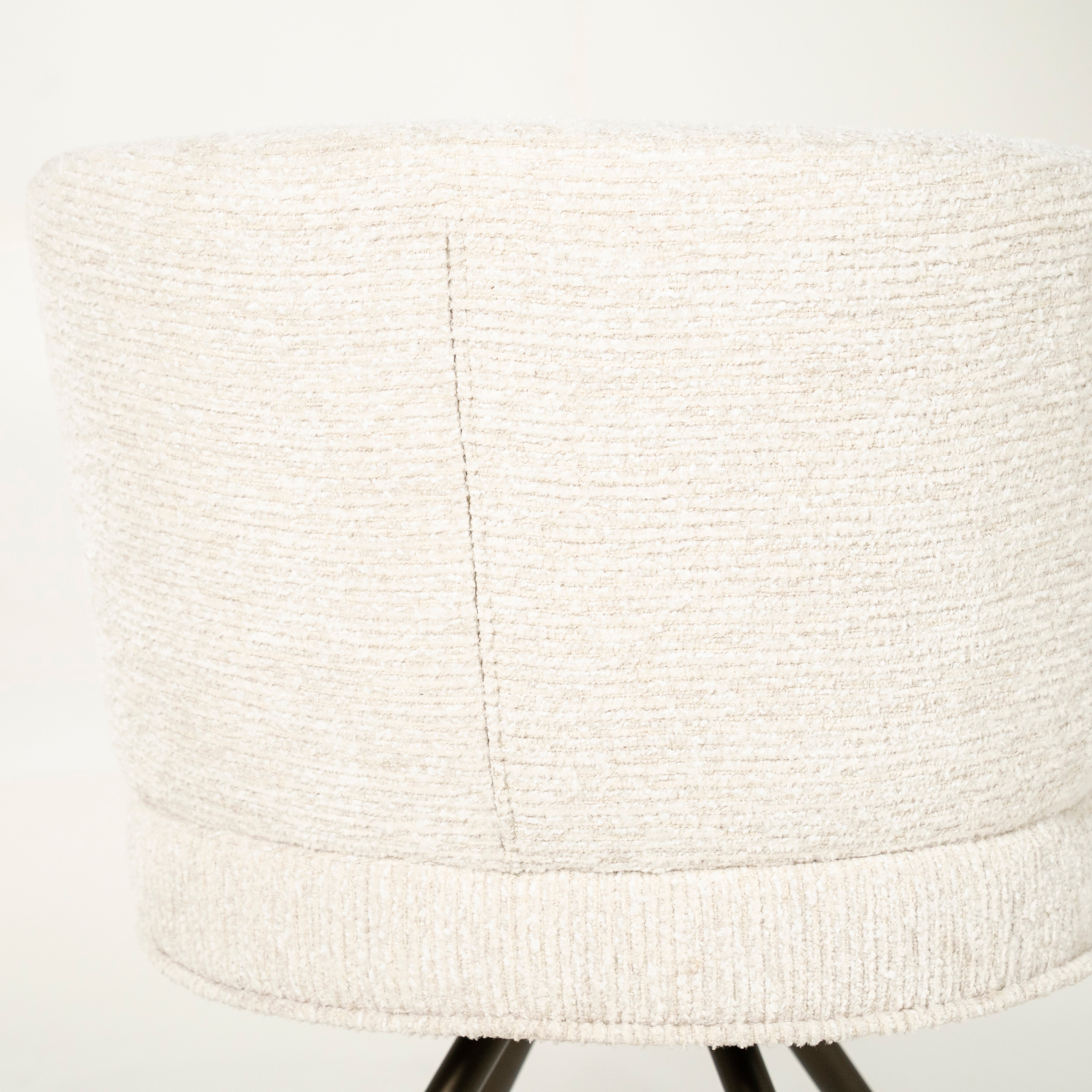 Krzesło obrotowe JAYSON beżowy z ciemnobrązową podstawą