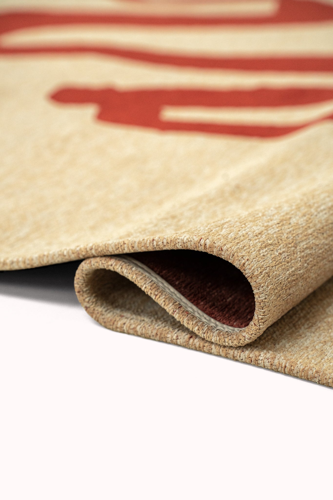 Koberec RIBBON béžový s červenou