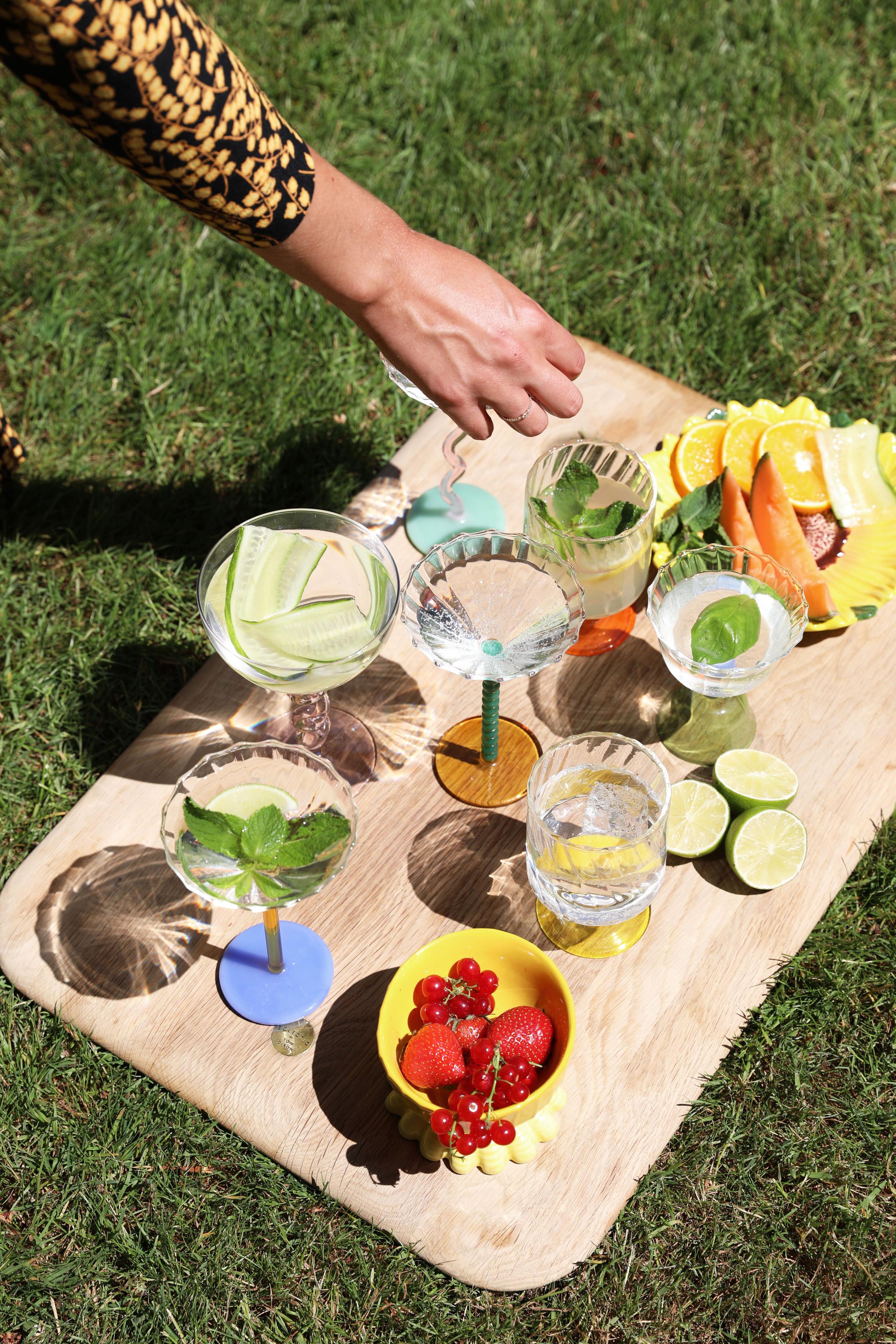 Set of Spiral Glass Bowls in Pink