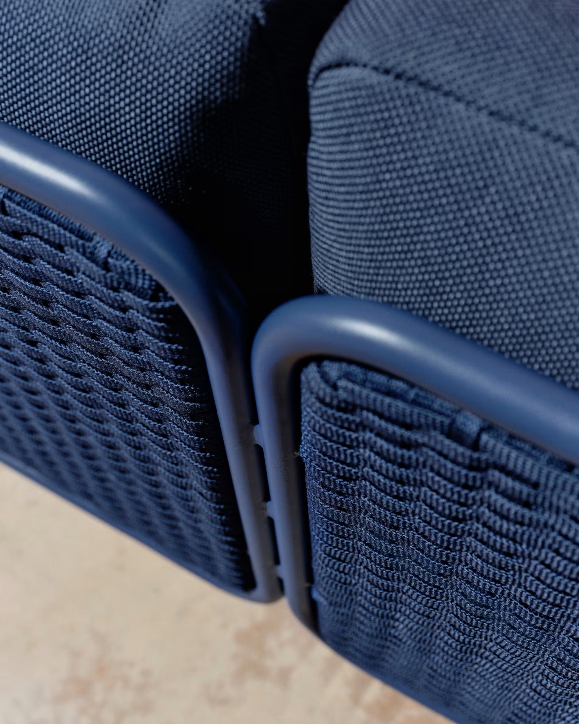 Sedalis blue garden sofa