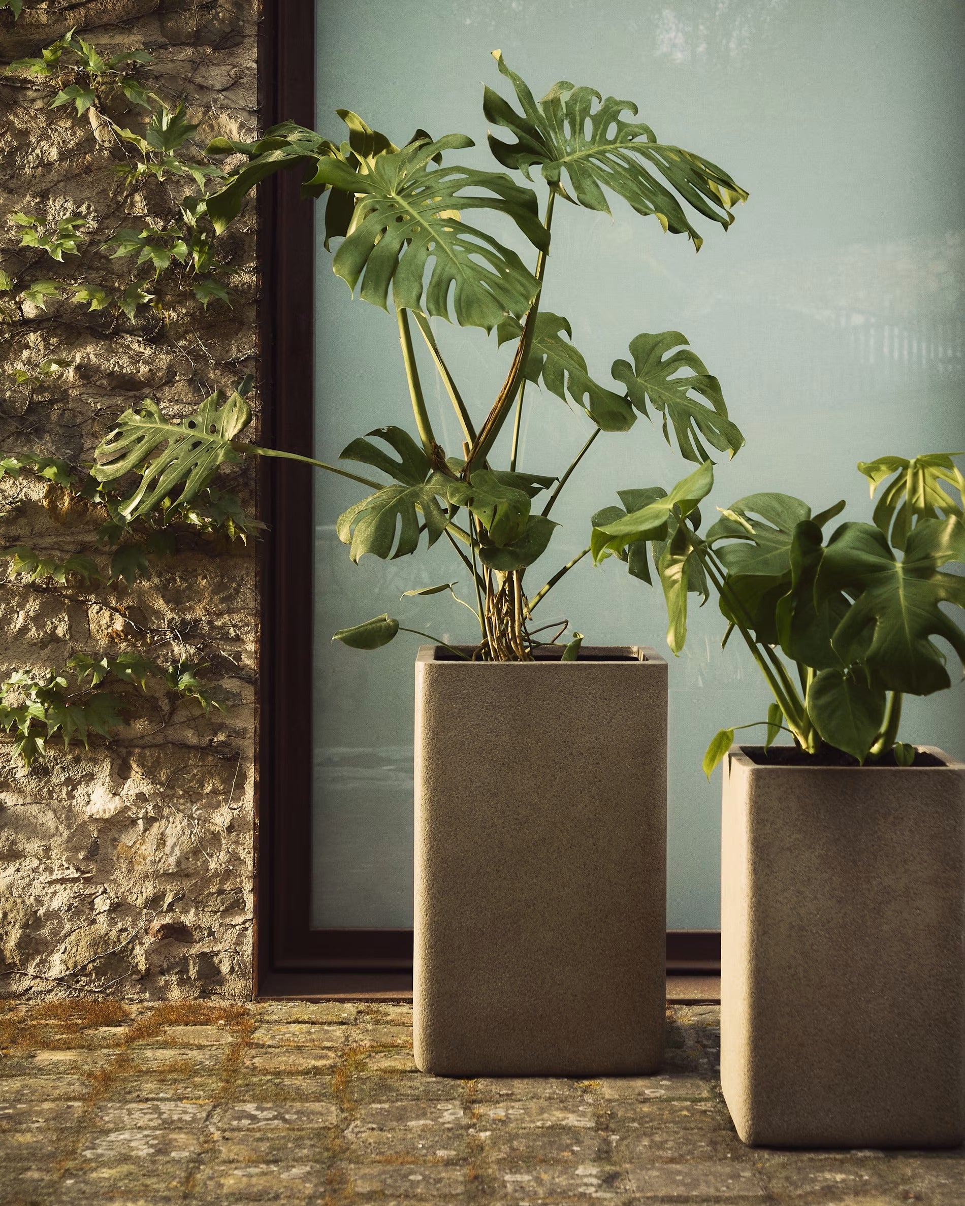 Sada vysokých květináčů MINOA hnědá policement