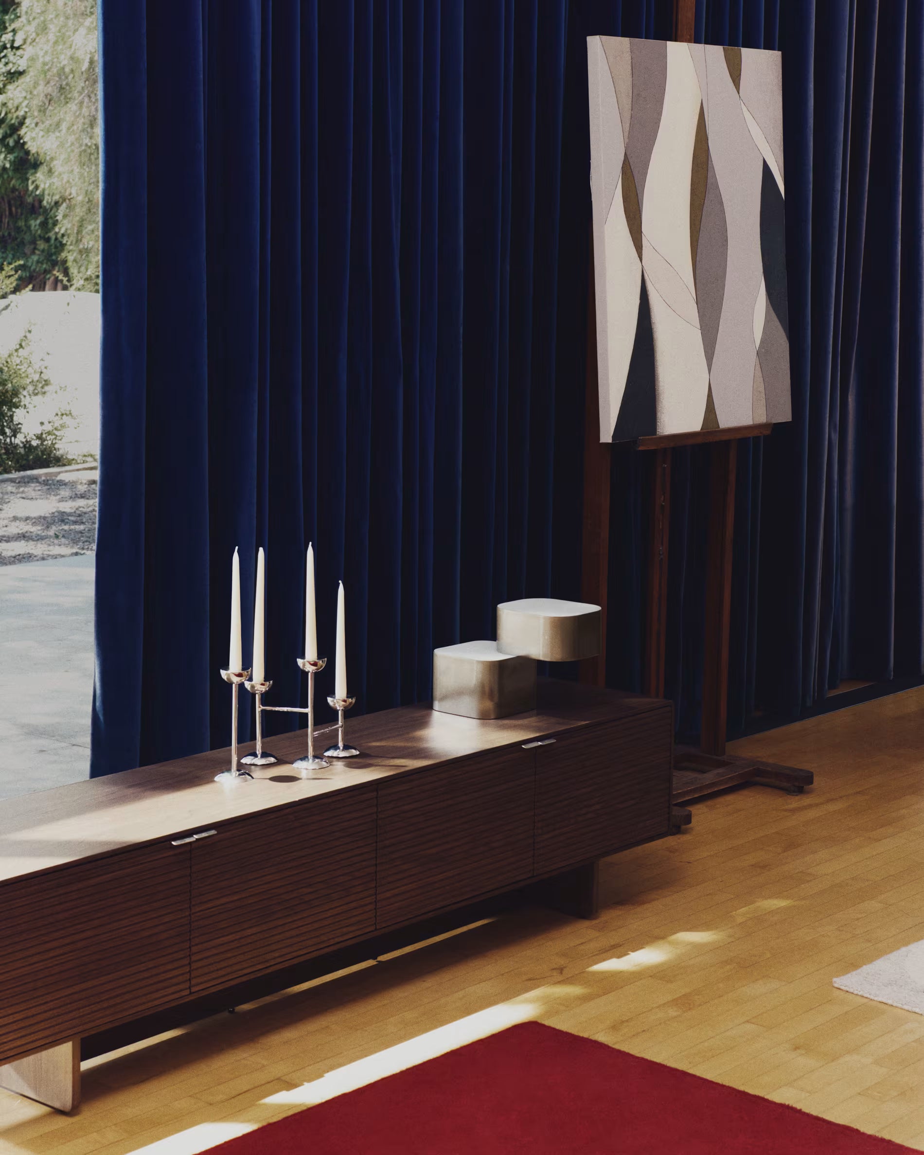 Televizní stolek NORLEN tmavě hnědý ořechový dýha