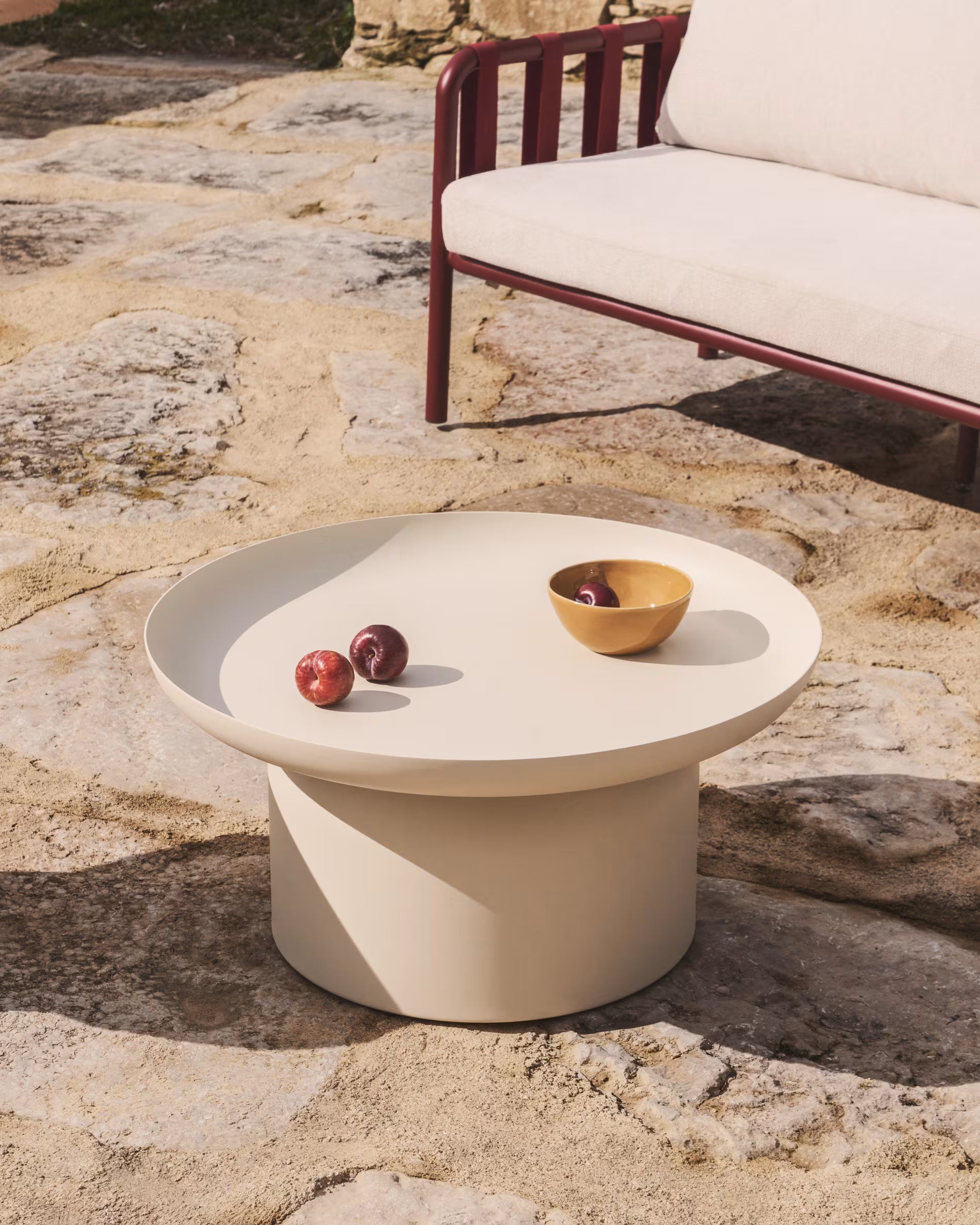 ARCOLA Ecru Outdoor Coffee Table