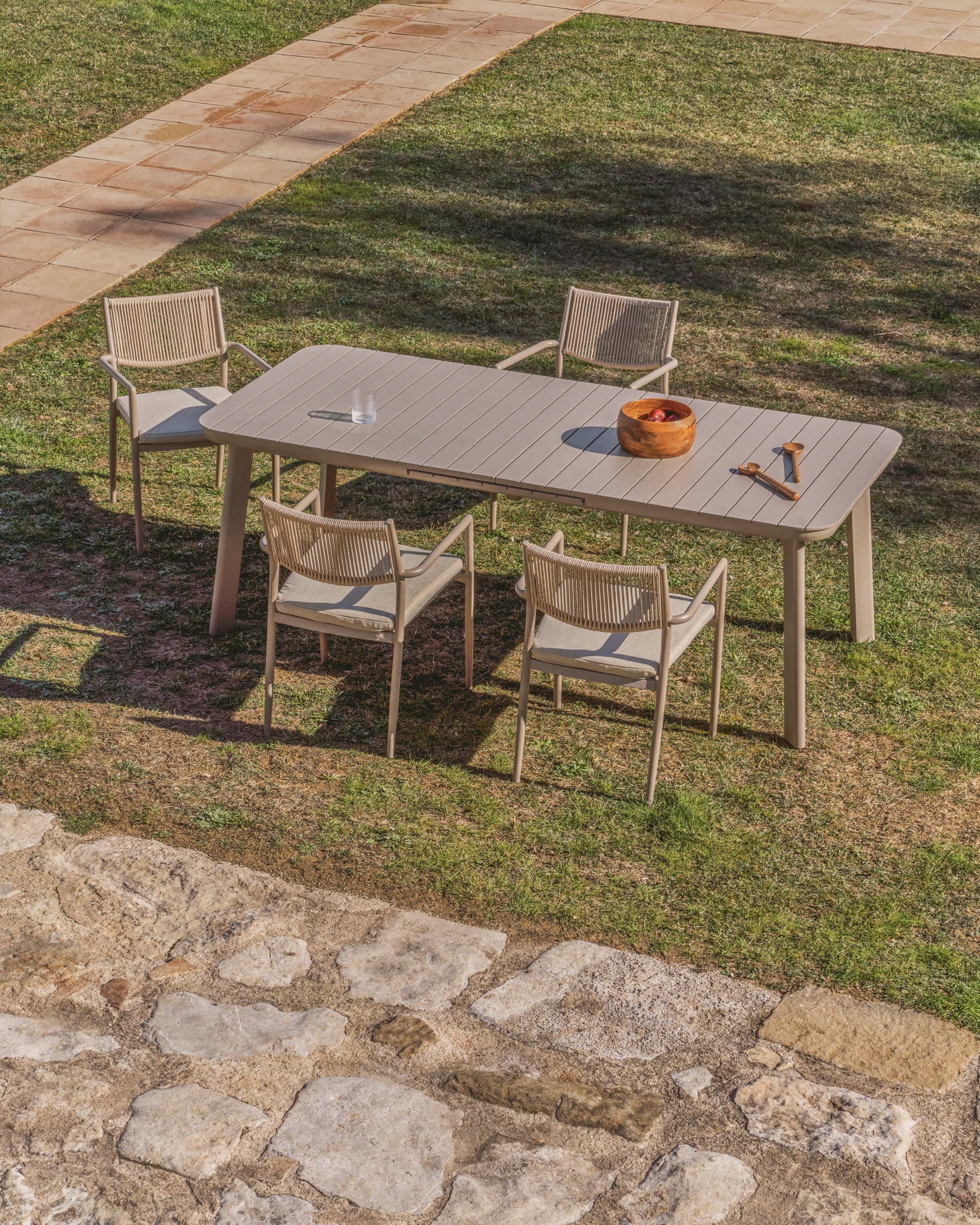 ARGASI garden chair in gray-beige