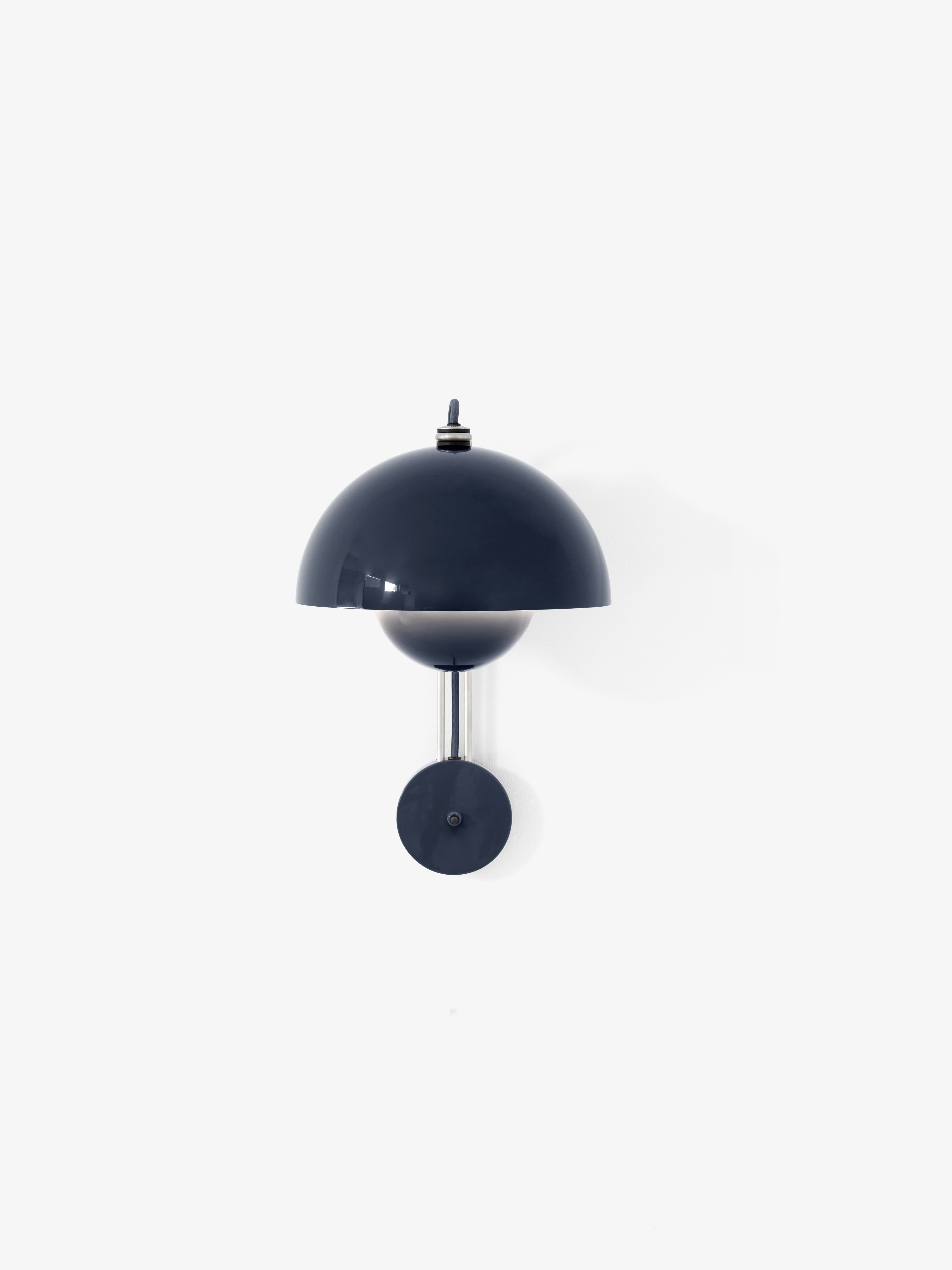 Nástěnná lampa FLOWERPOT VP8, ocelová modrá