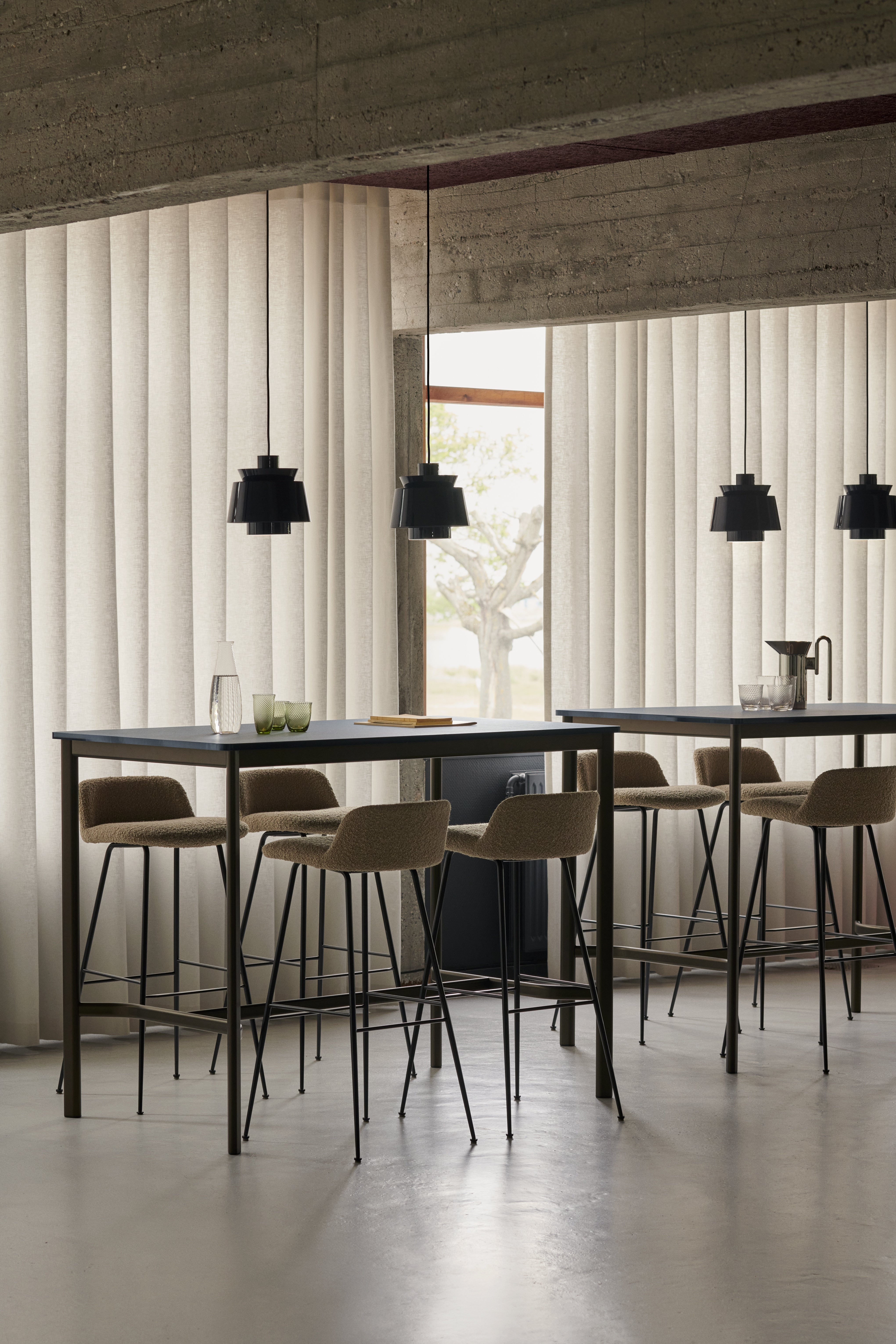Lampa visící UTZON JU1 šedobluá
