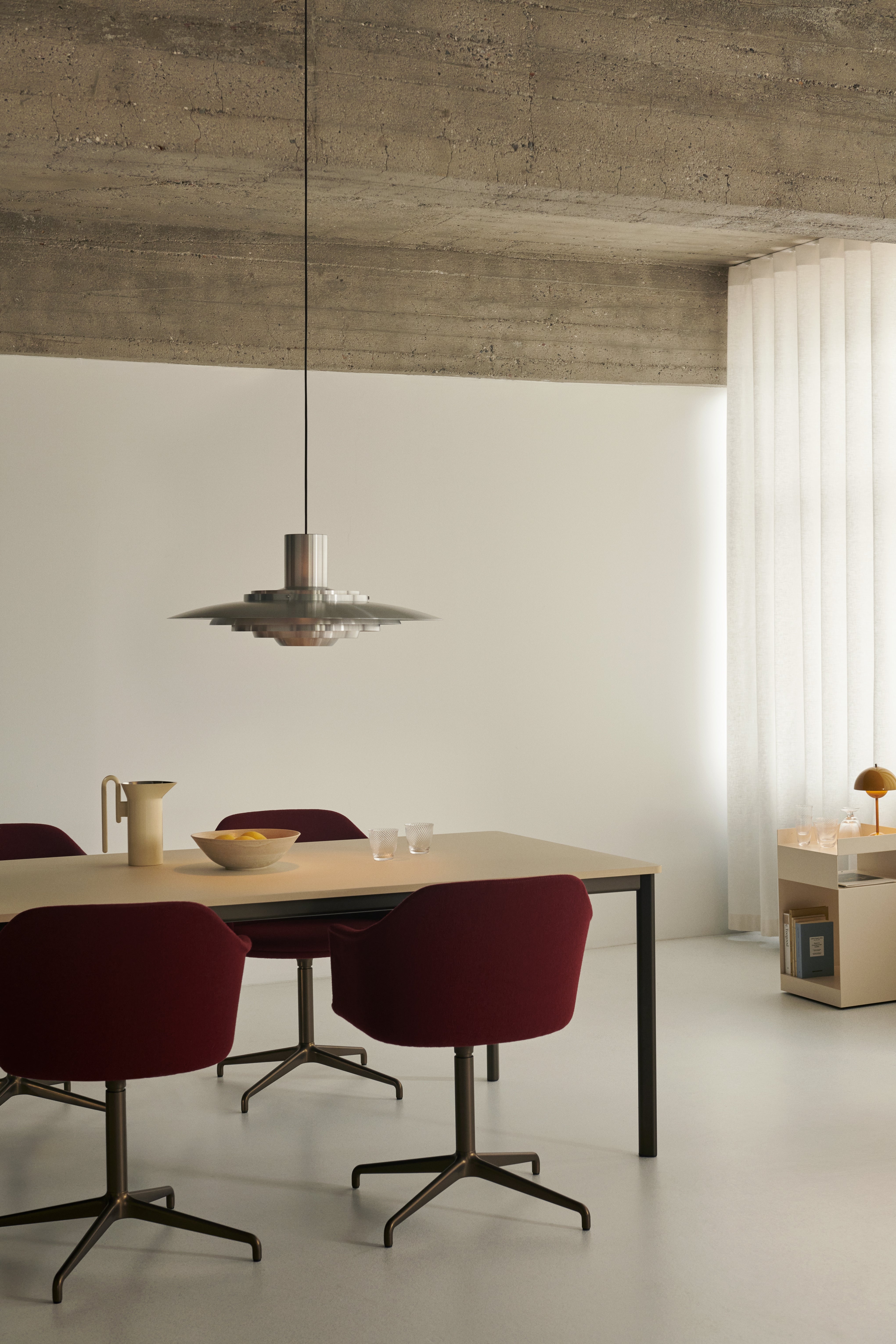 Lampa visící P376 hliník