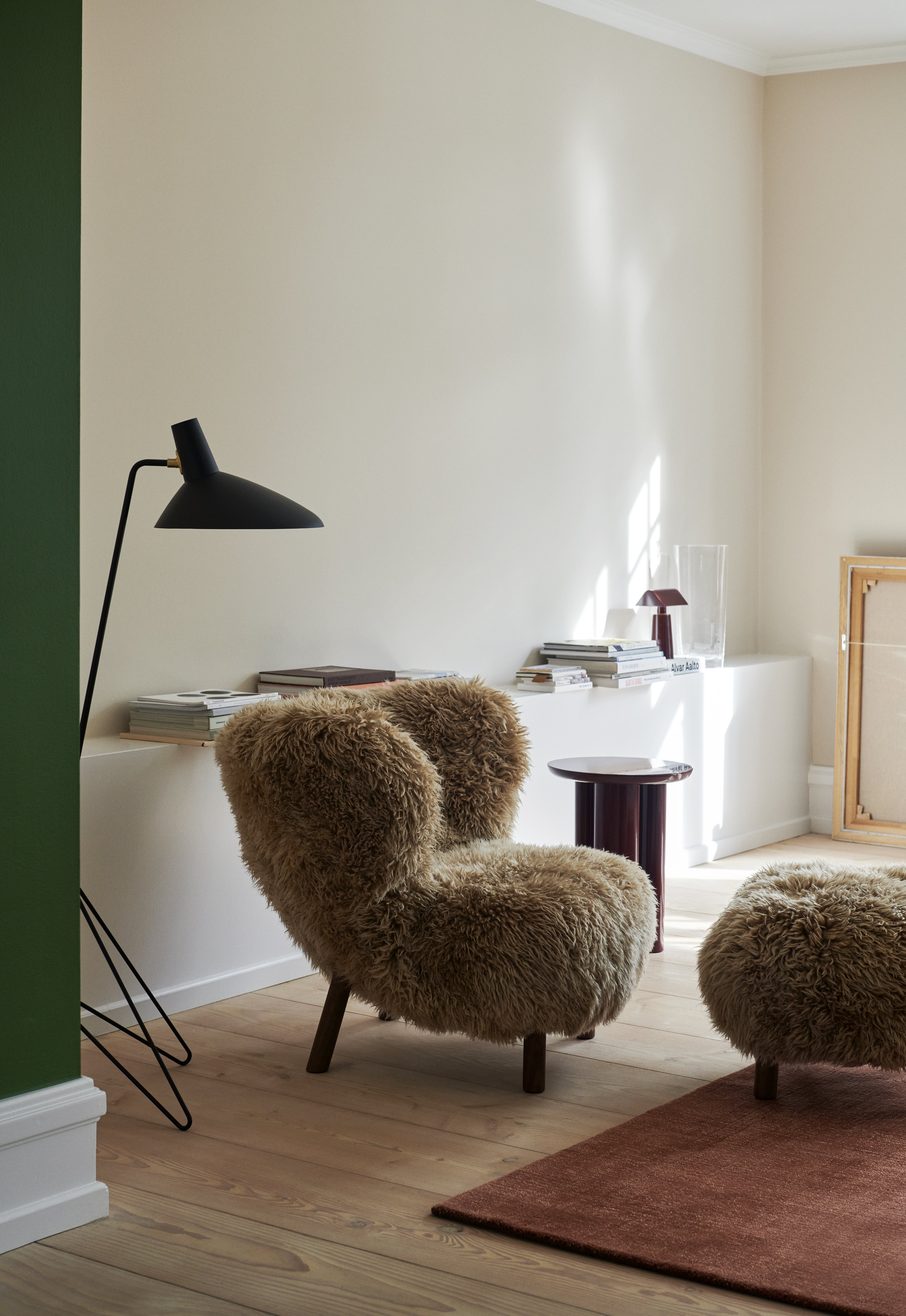 Podlahová lampa TRIPOD HM8 černá