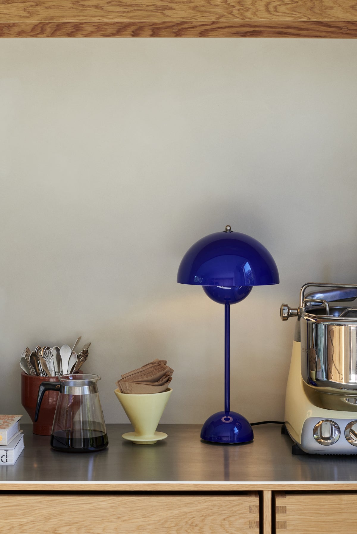 Stolní lampa FLOWERPOT VP3 kobaltová