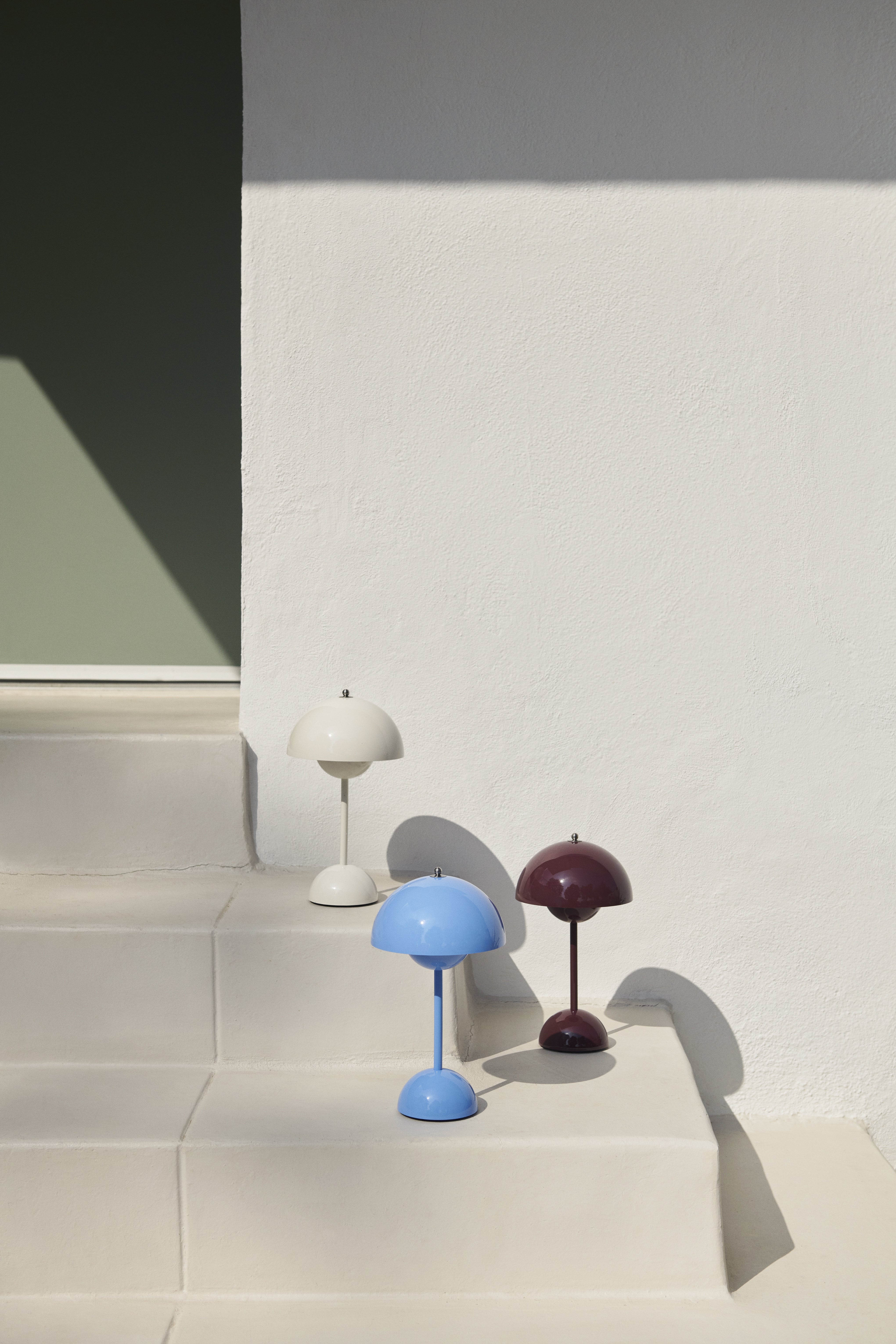 Lampa přenosná FLOWERPOT VP9 modrá