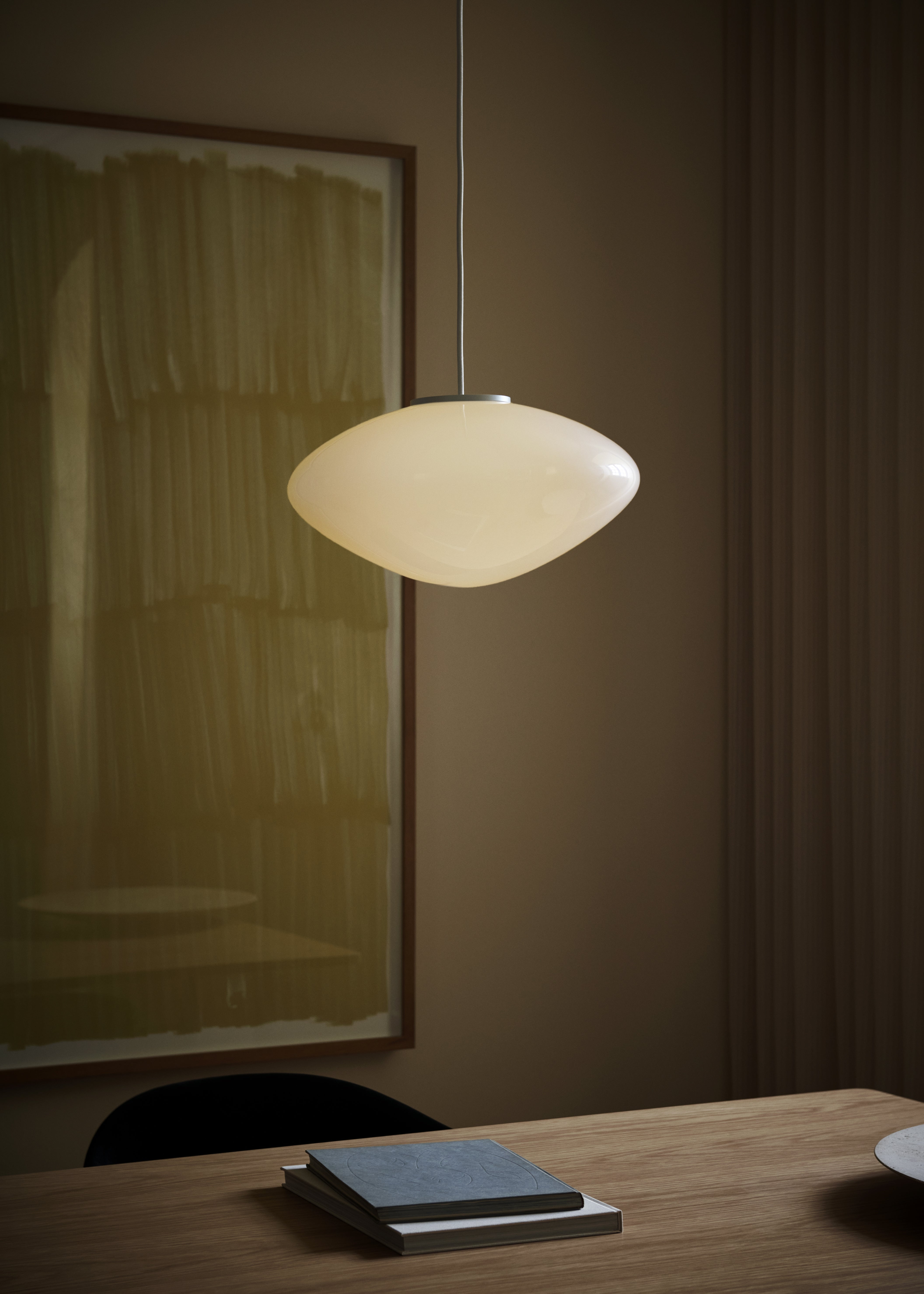 Lampa visící MIST s opálovým stínidlem