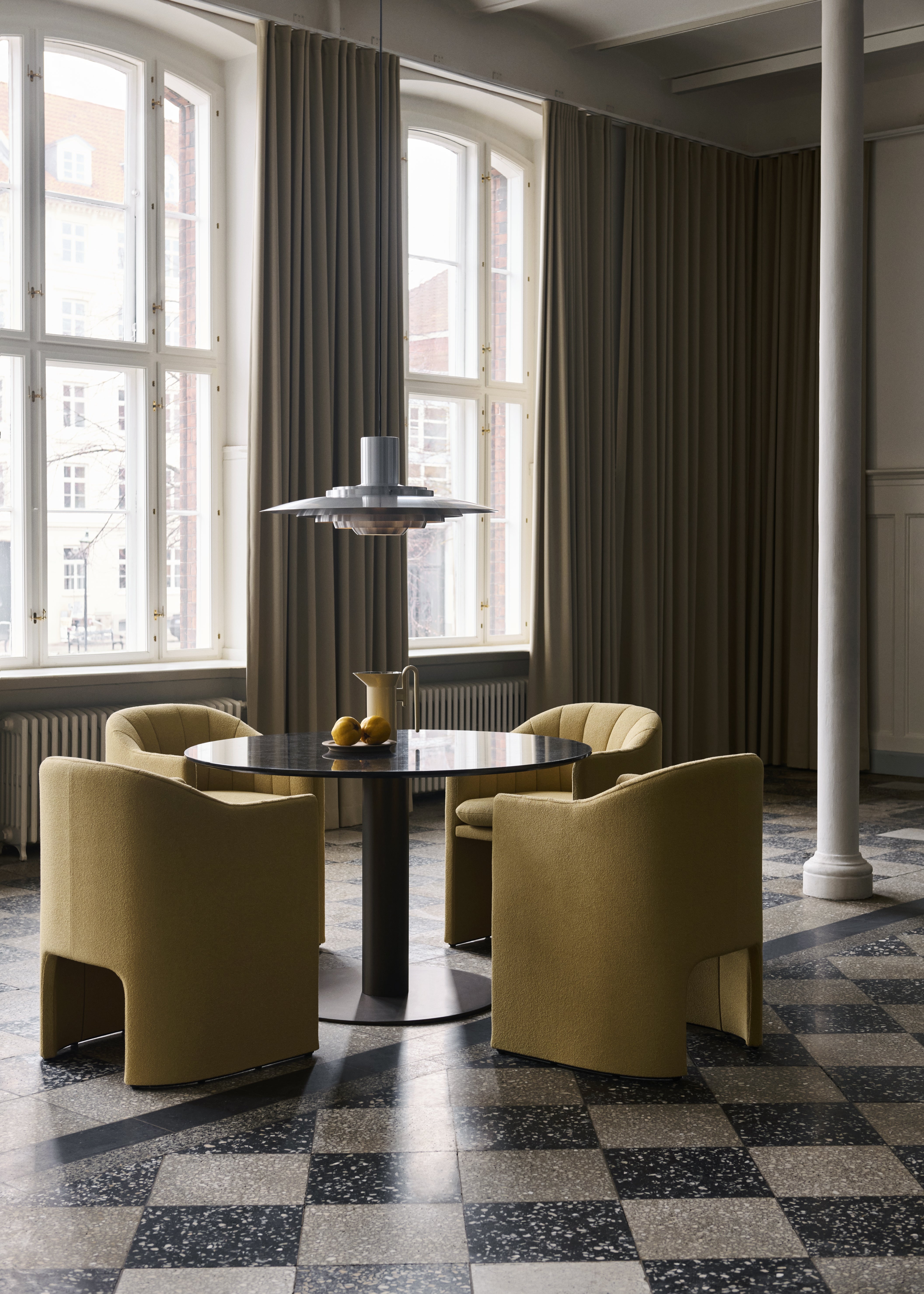 Lampa visící P376 hliník