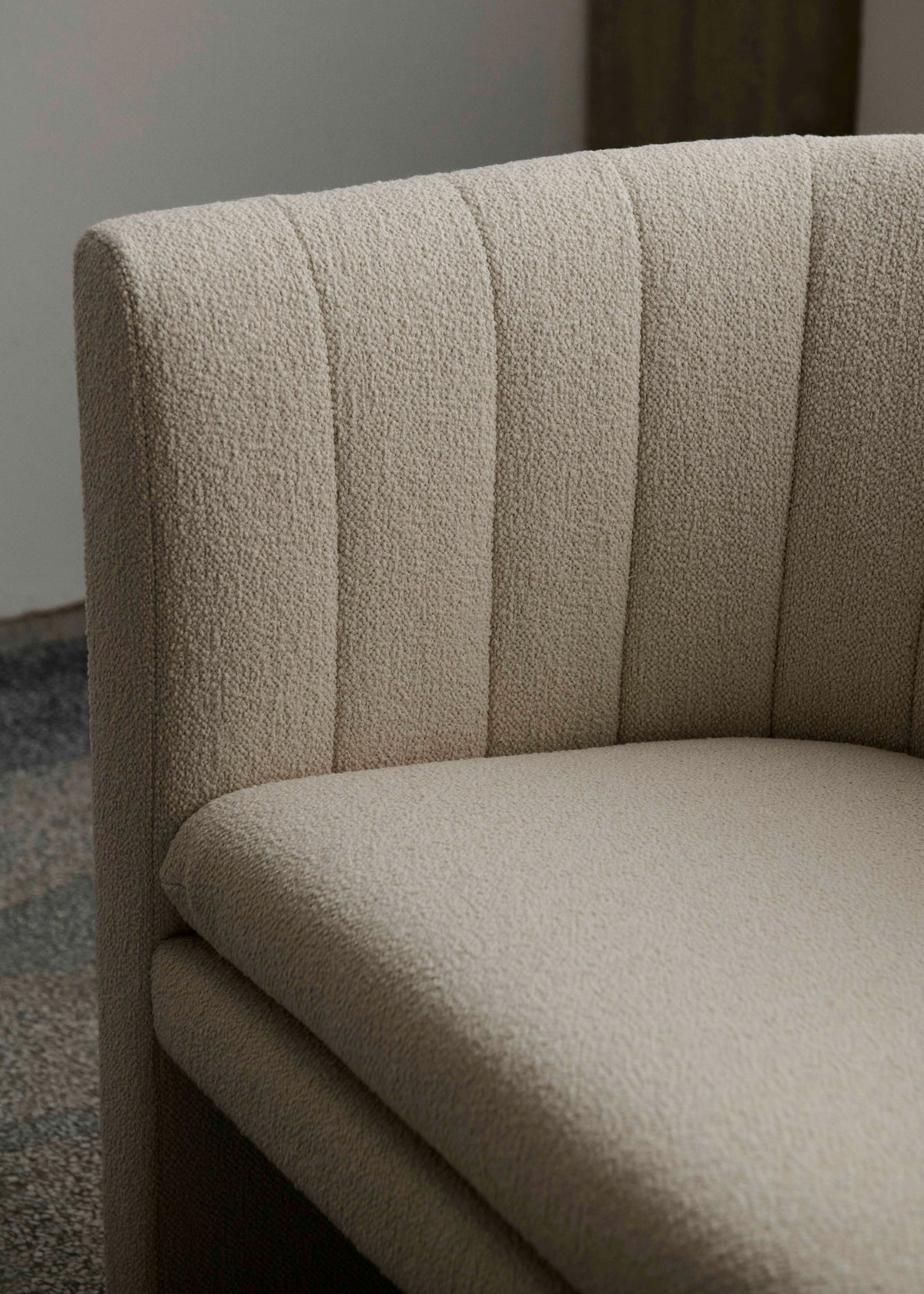Sofa pro 3 osoby LOAFER SC26 čalouněná