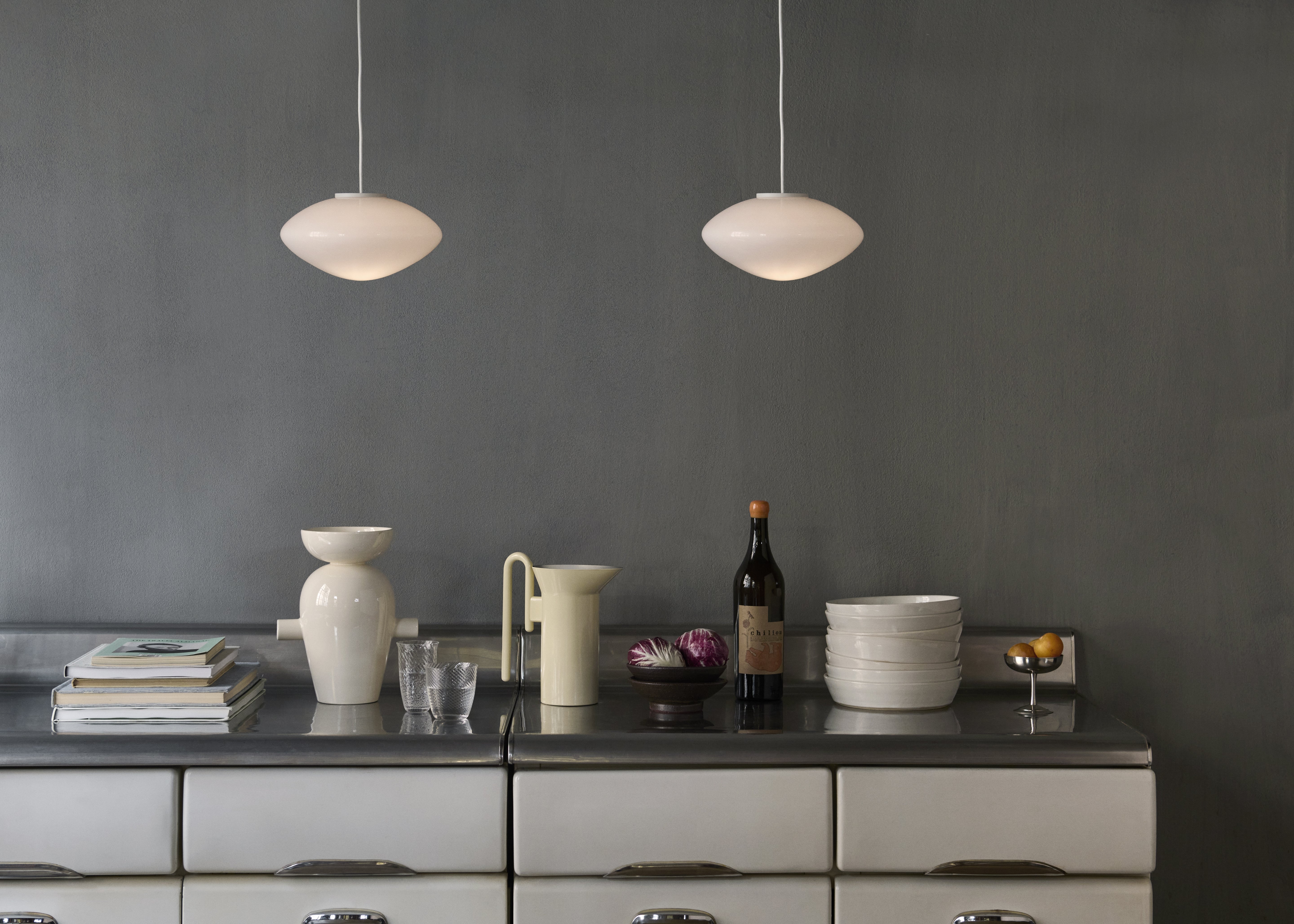 Lampa visící MIST s opálovým stínidlem