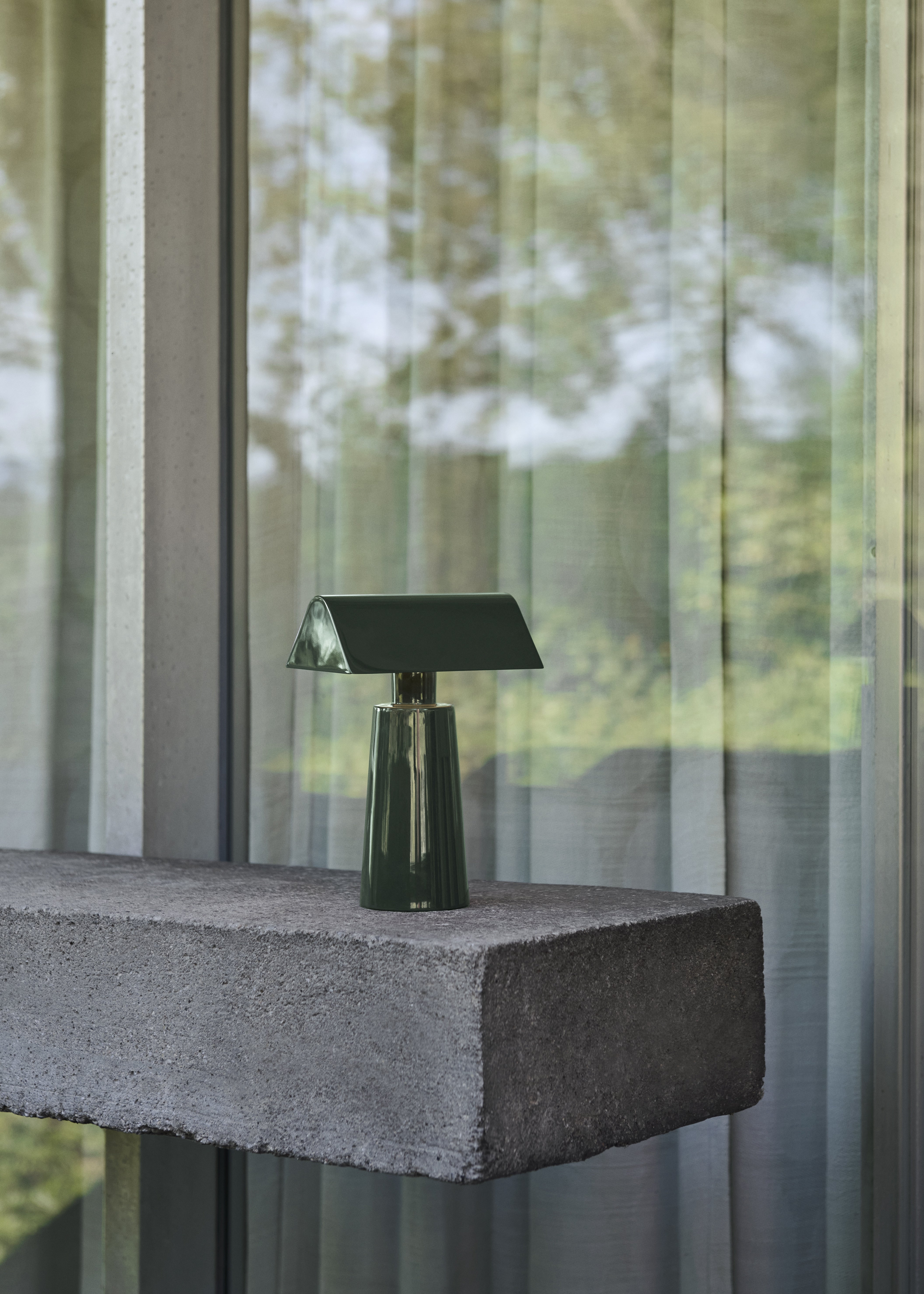 Lampa přenosná CARET MF1 tmavě zelená